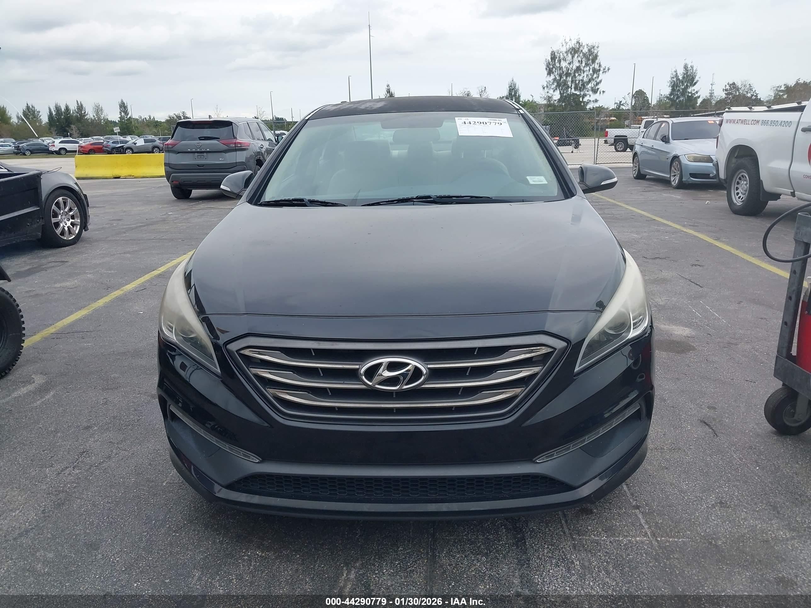HYUNDAI SONATA image 6