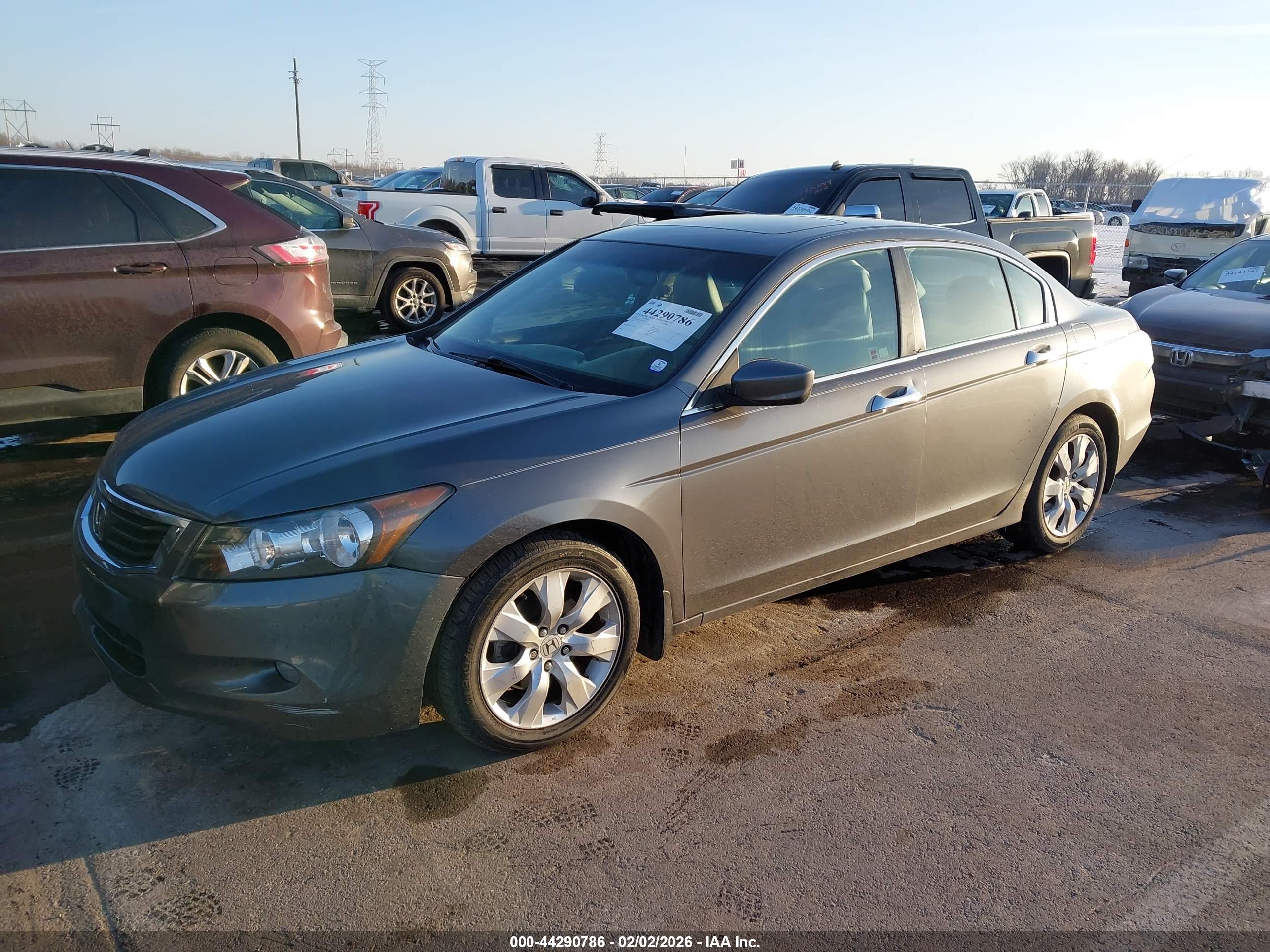 HONDA ACCORD image 2