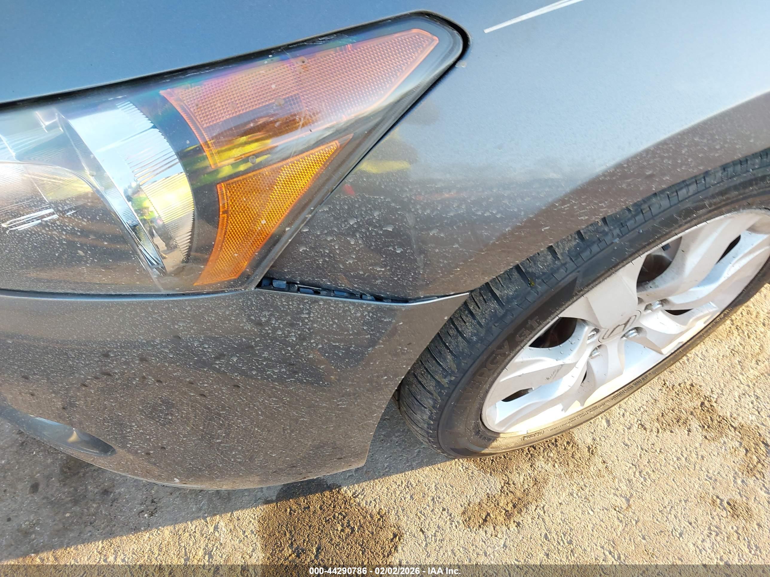 HONDA ACCORD image 6