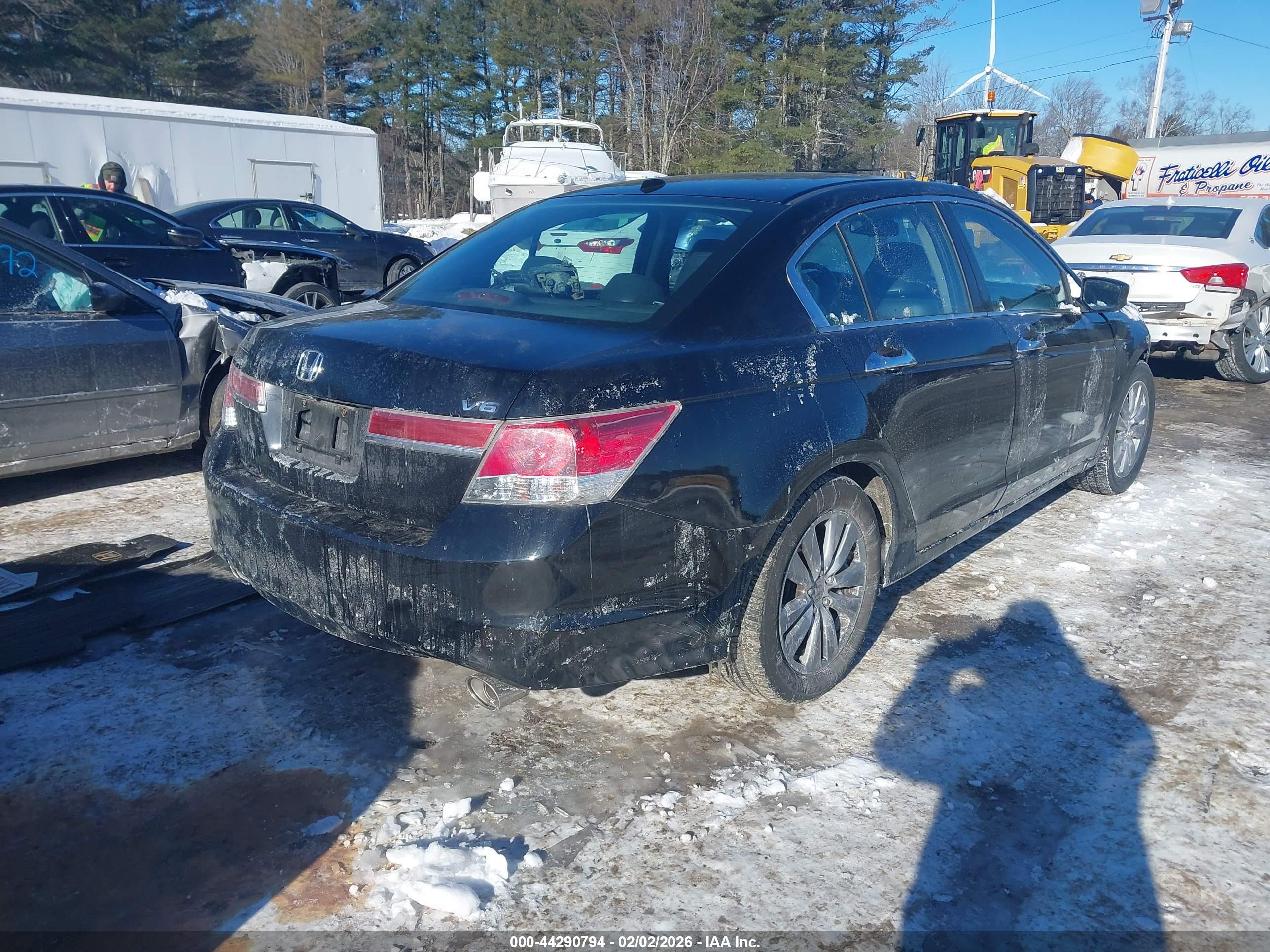 HONDA ACCORD image 4