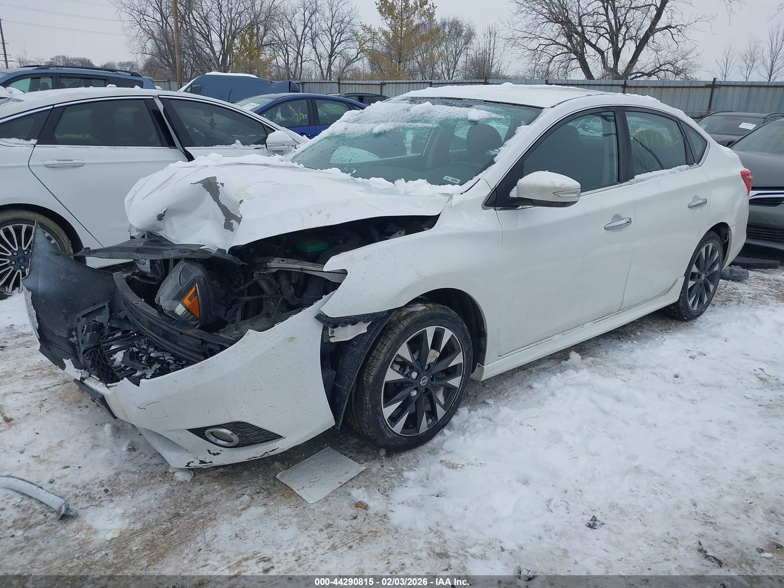 NISSAN SENTRA image 2
