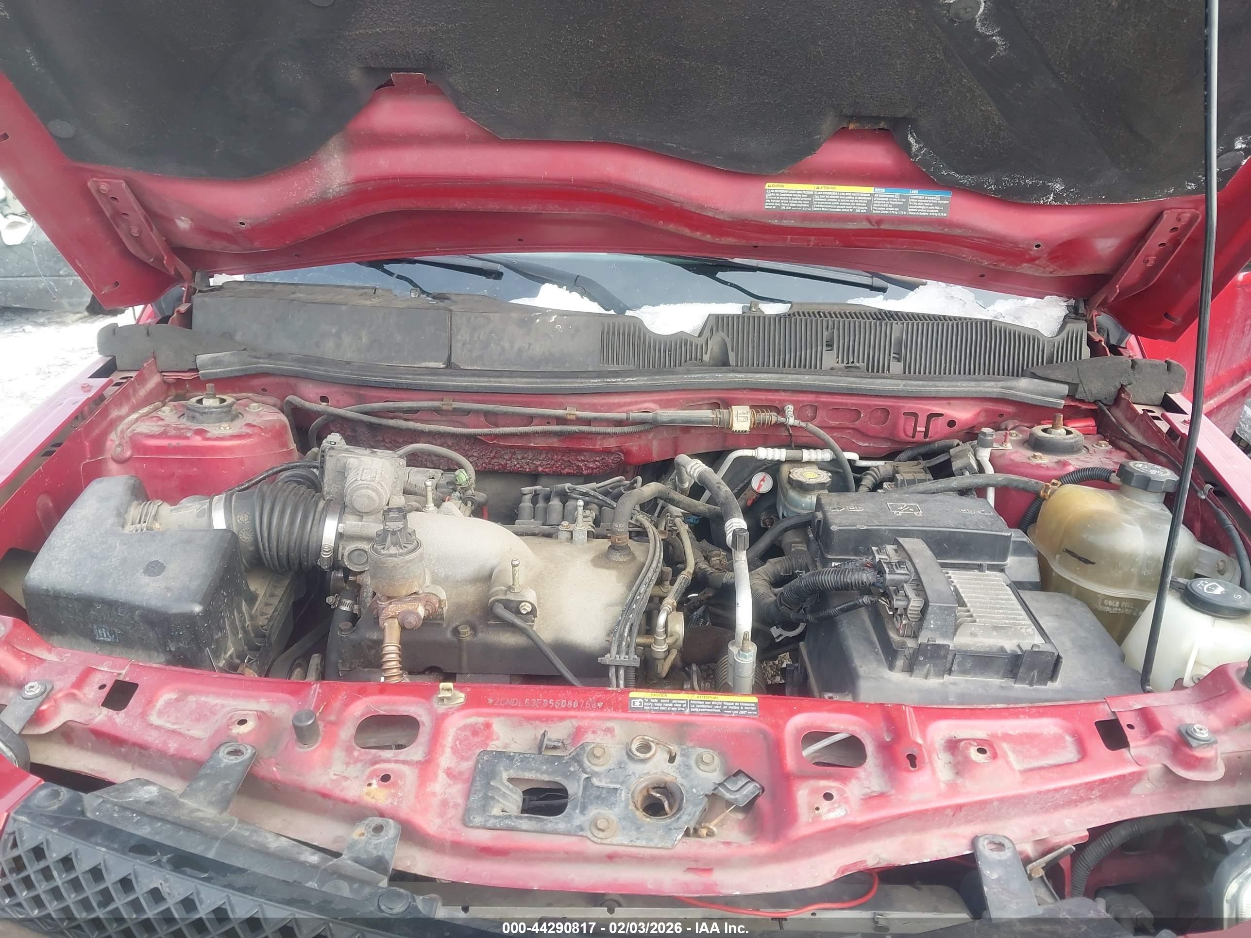 CHEVROLET EQUINOX image 10