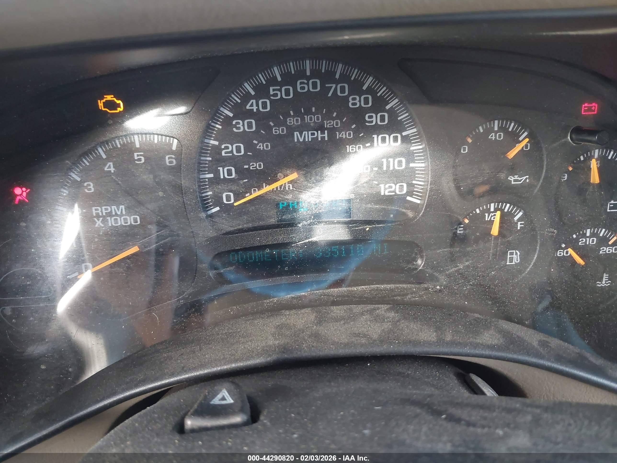 CHEVROLET TAHOE image 7