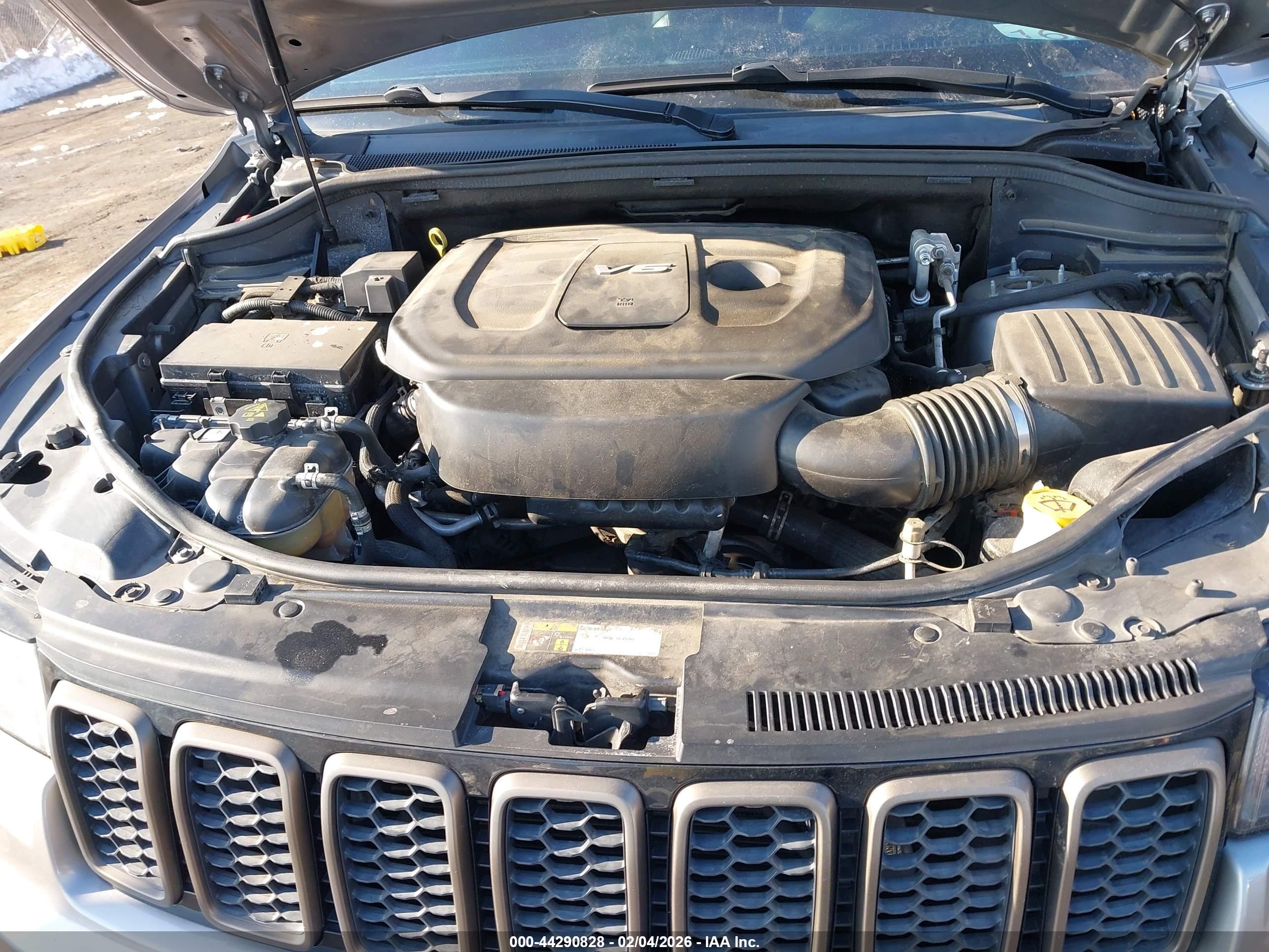 JEEP GRAND image 10