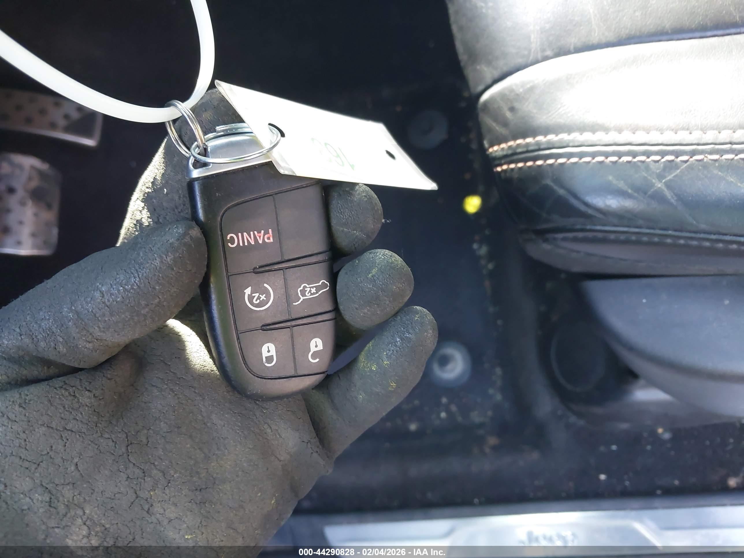 JEEP GRAND image 11