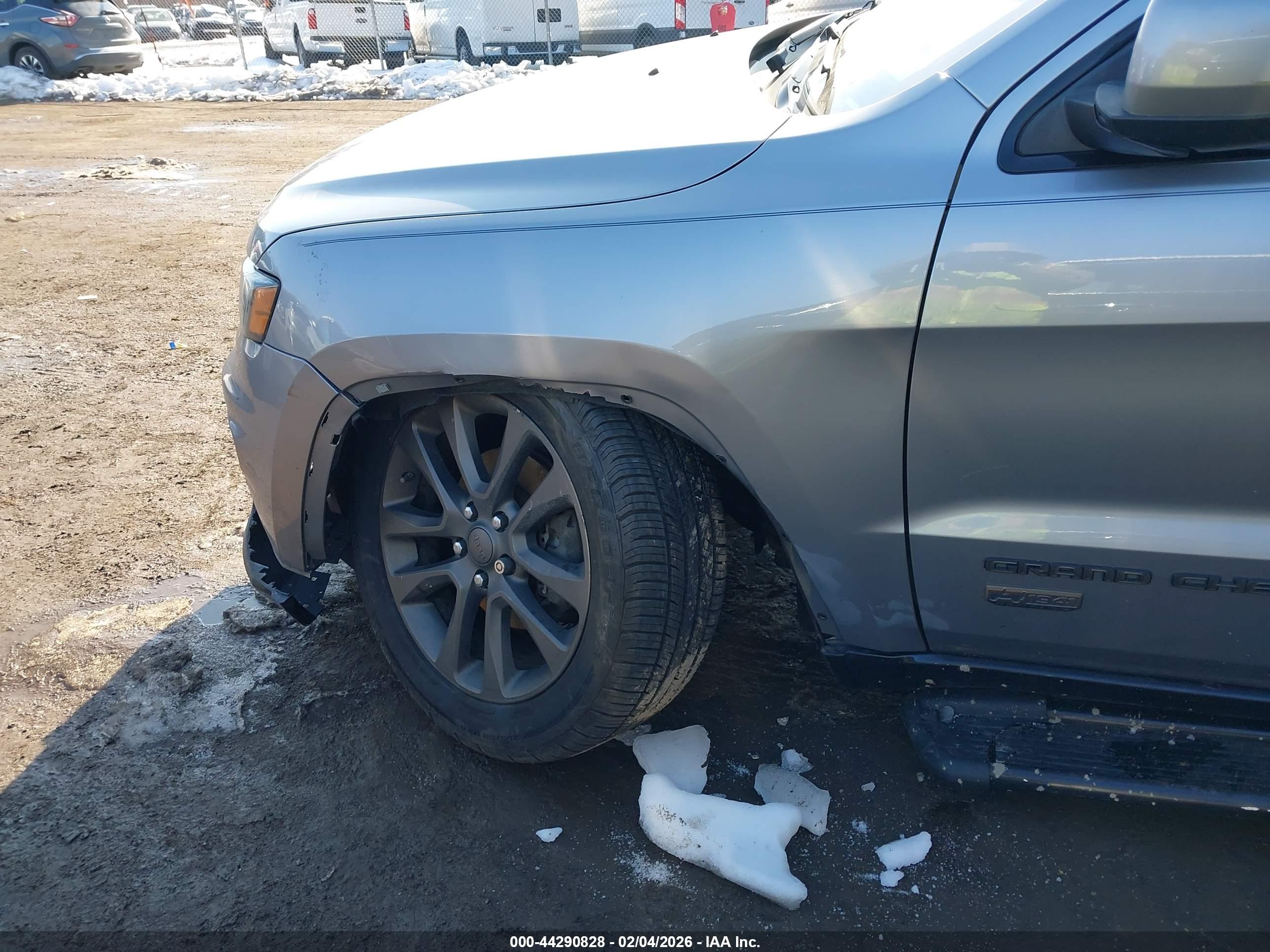 JEEP GRAND image 6