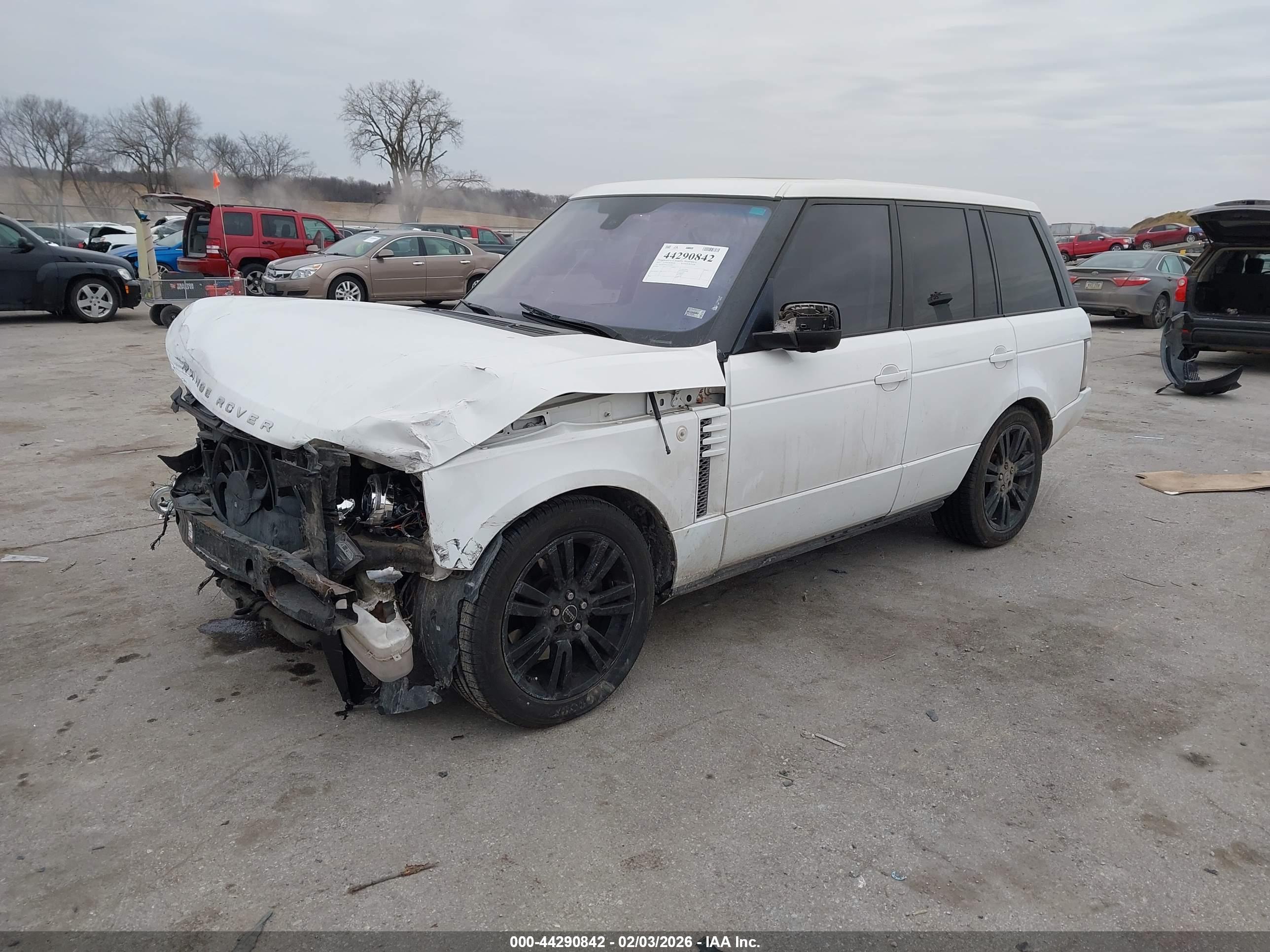 LAND ROVER image 2