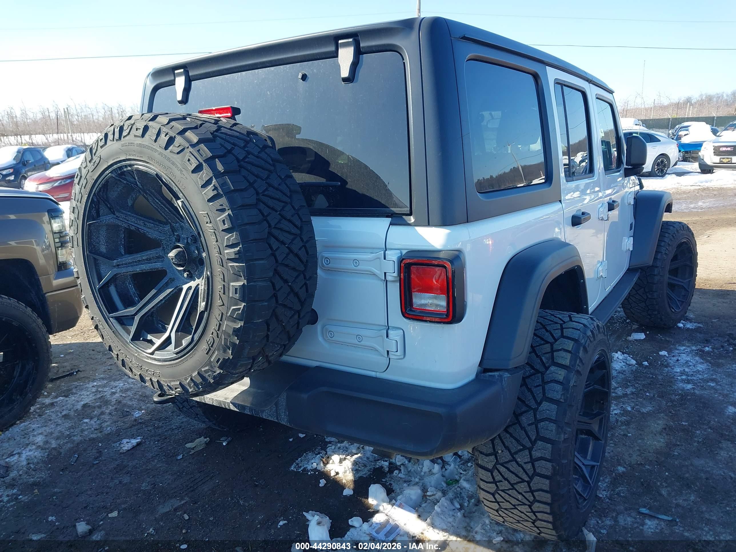 JEEP WRANGLER image 4