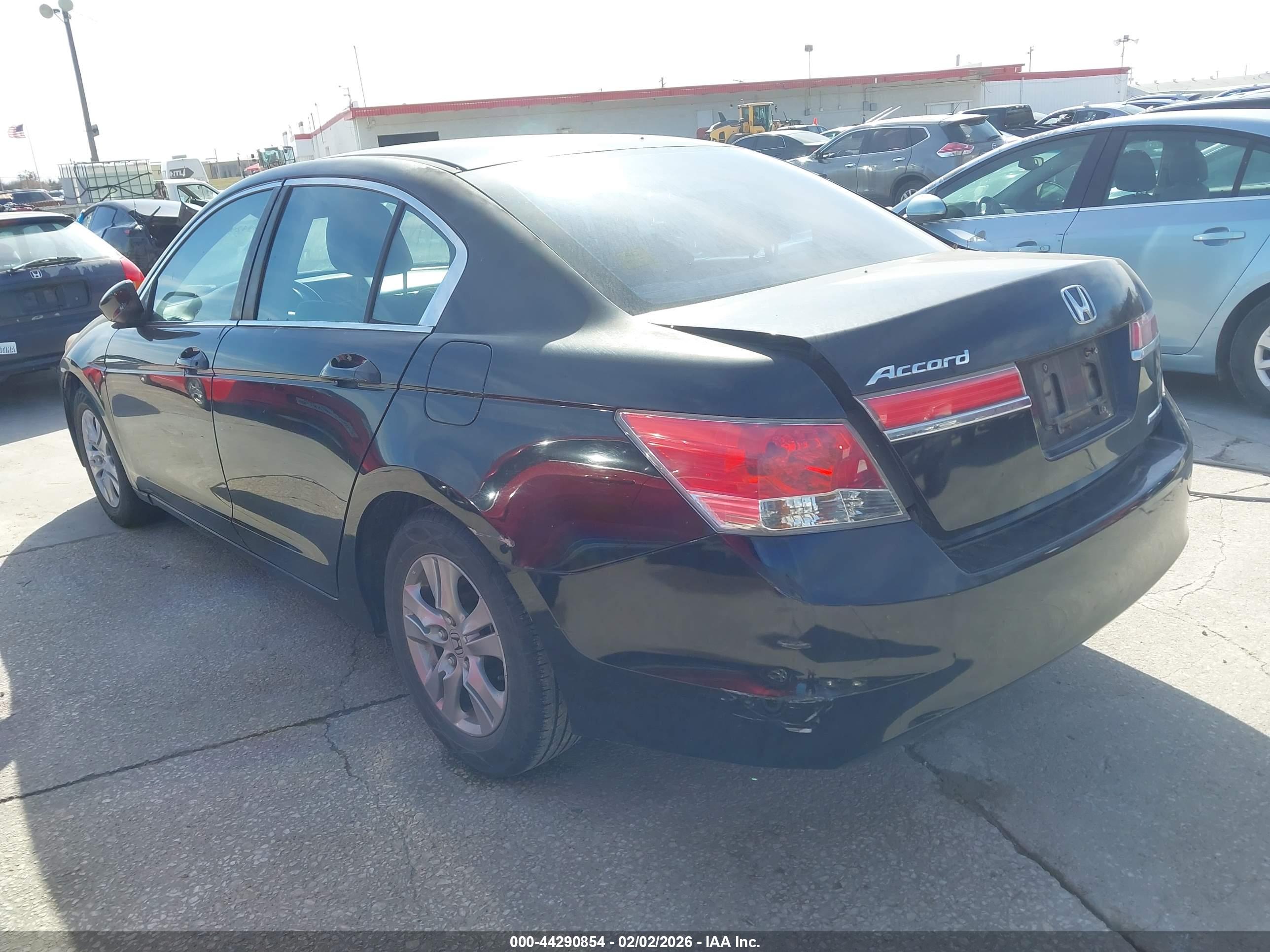 HONDA ACCORD image 3