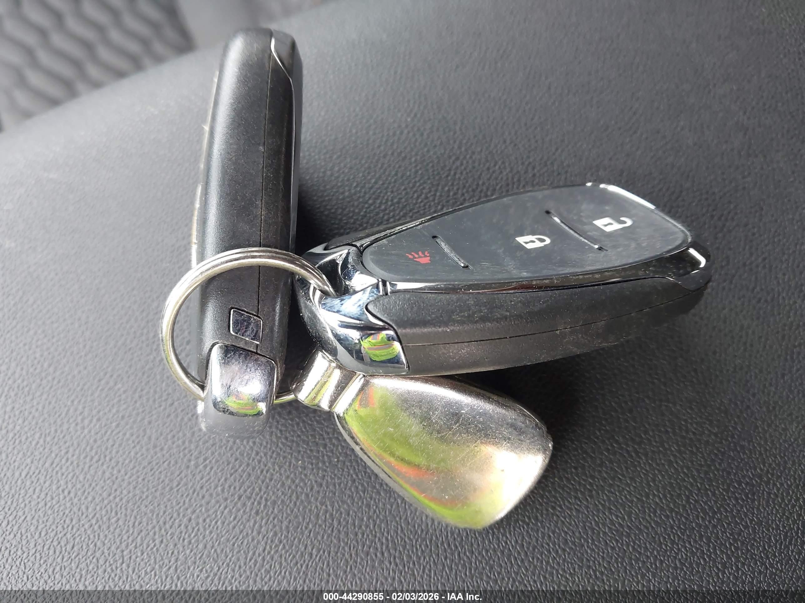 CHEVROLET EQUINOX image 11
