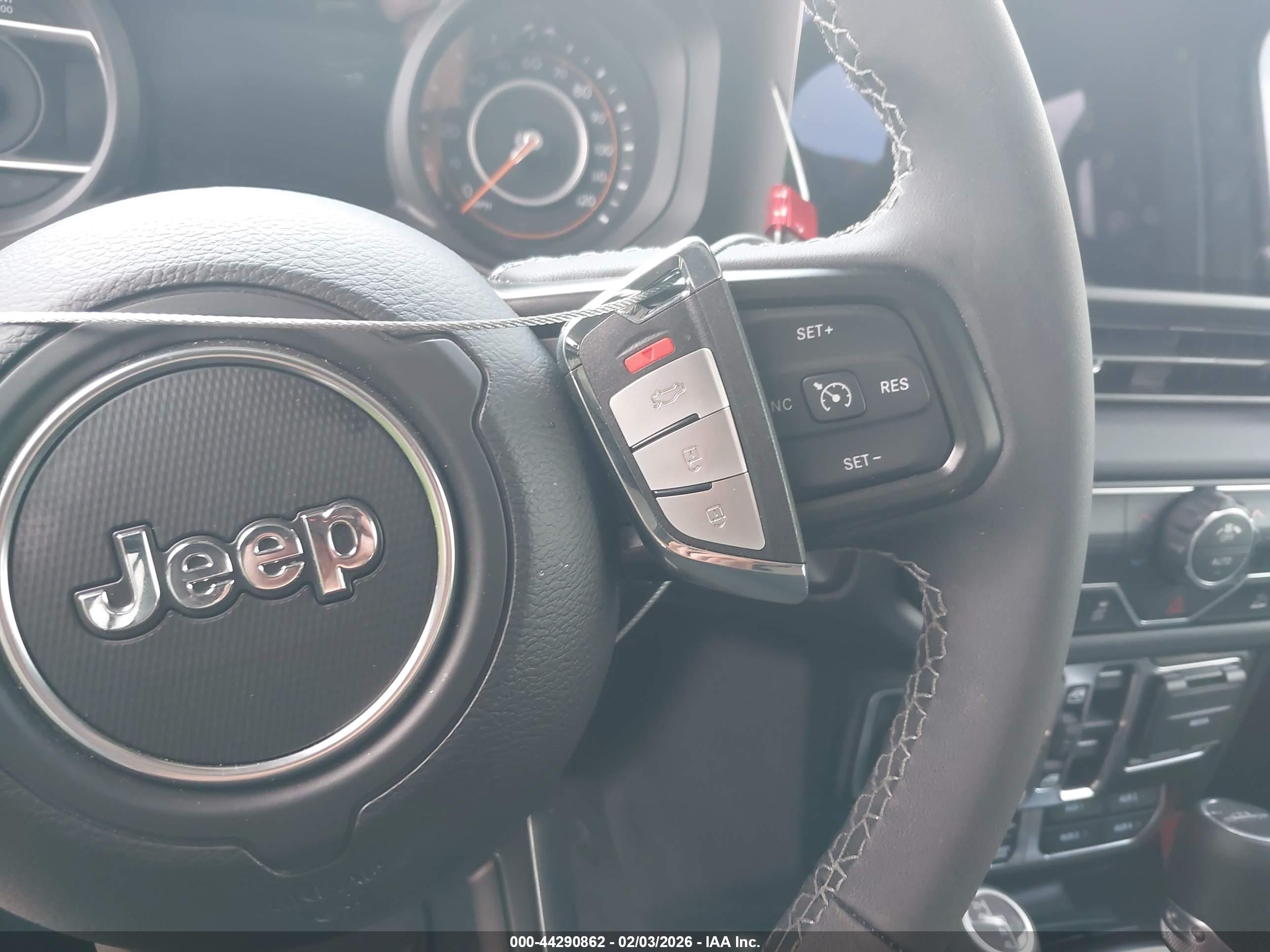 JEEP GLADIATOR image 11