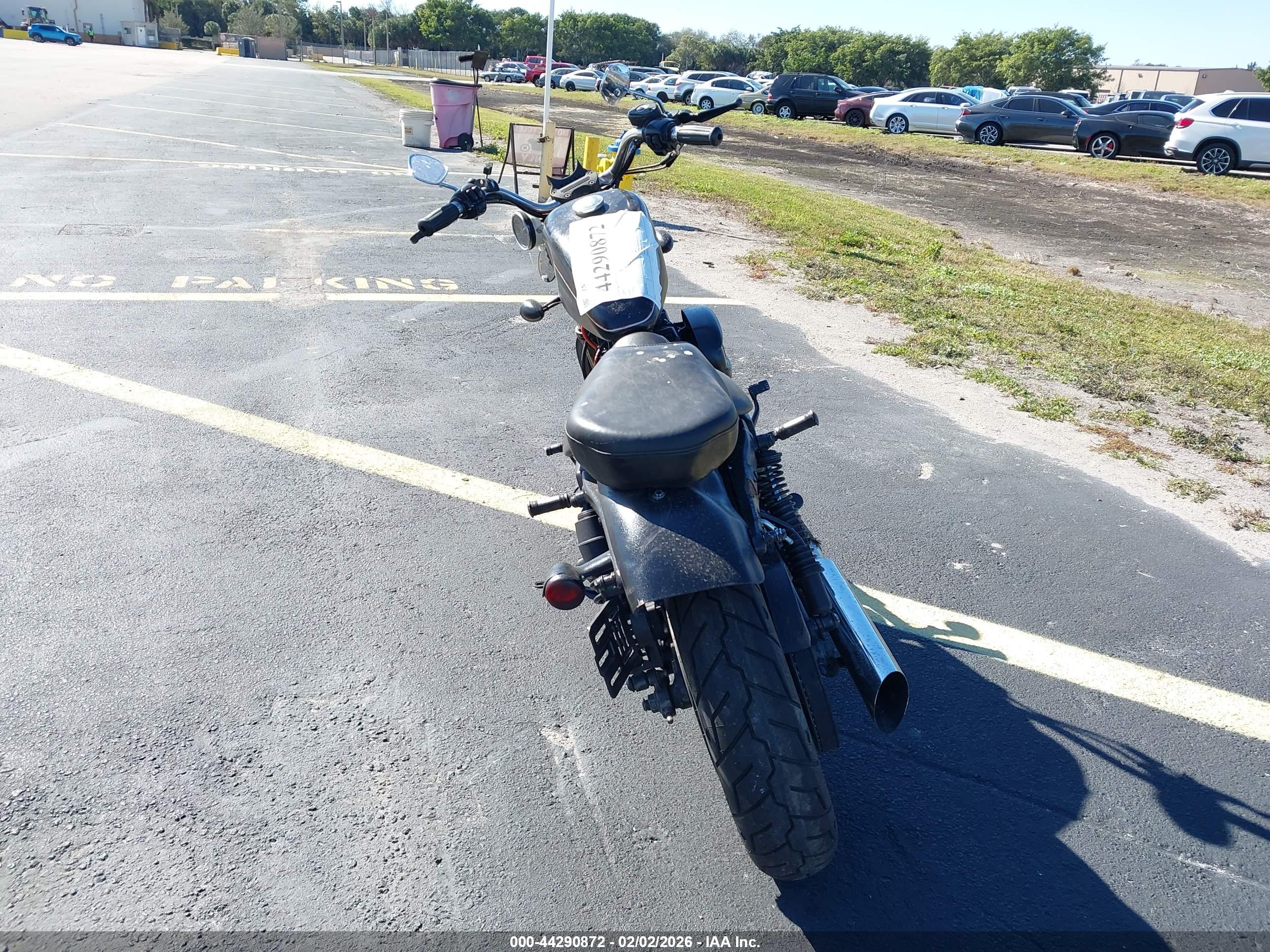 HARLEY-DAVIDSON XL1200 image 6