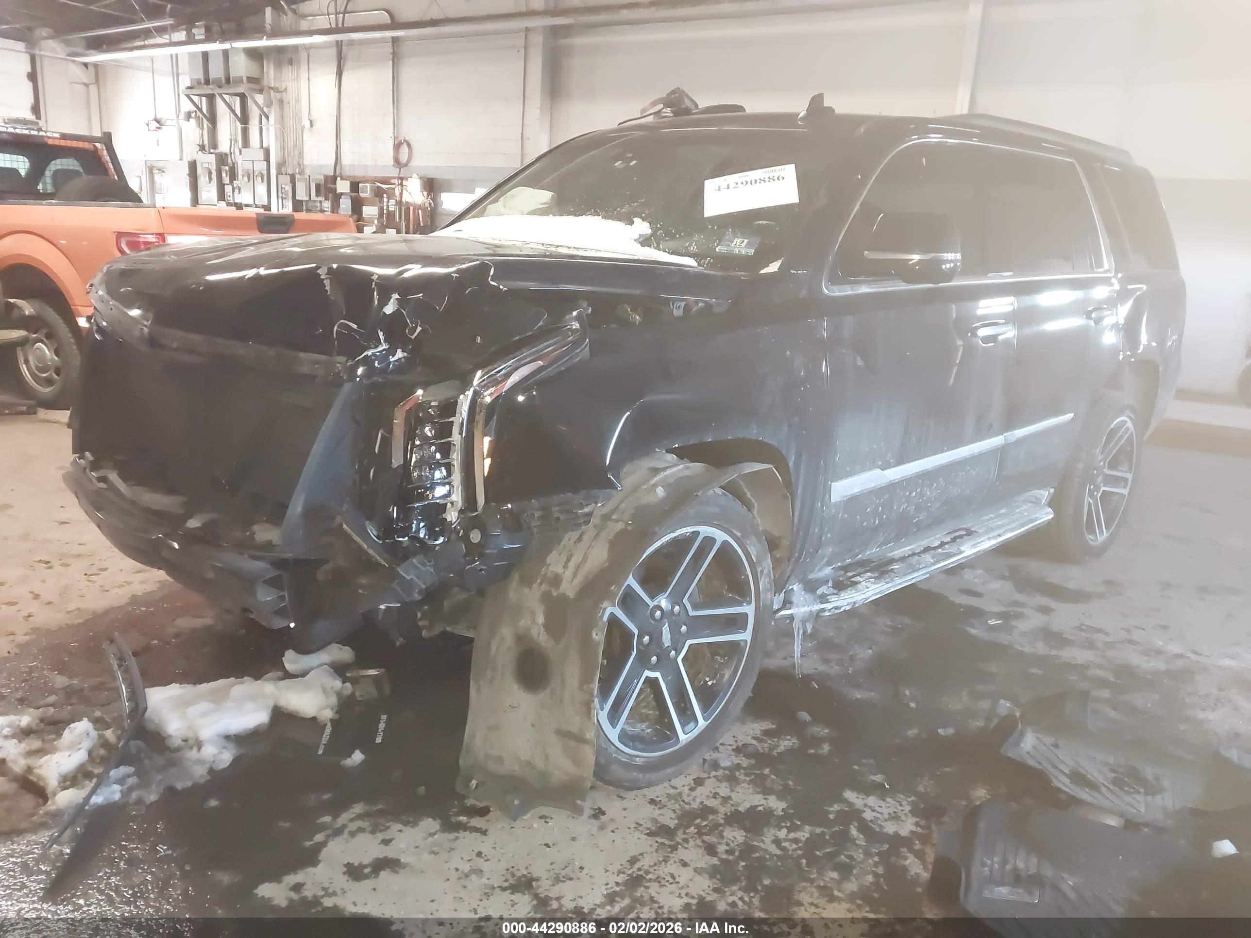 CADILLAC ESCALADE image 2