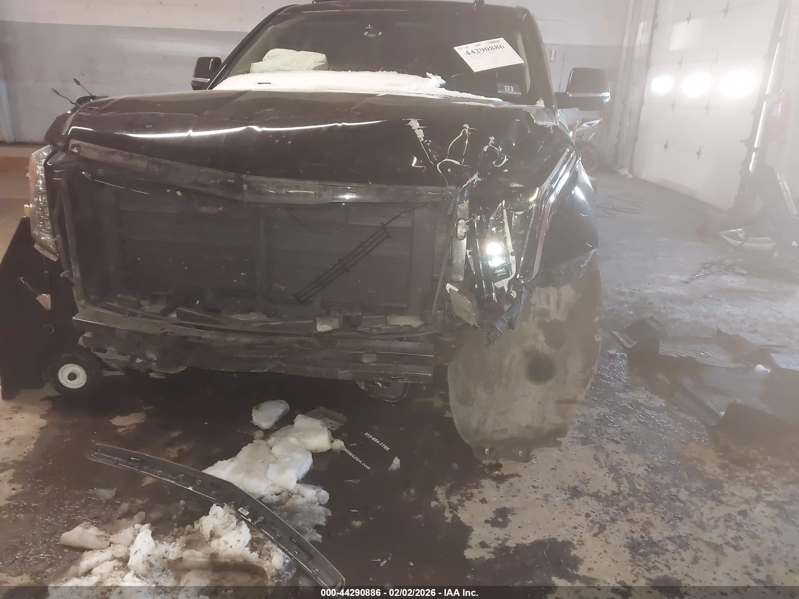 CADILLAC ESCALADE image 6