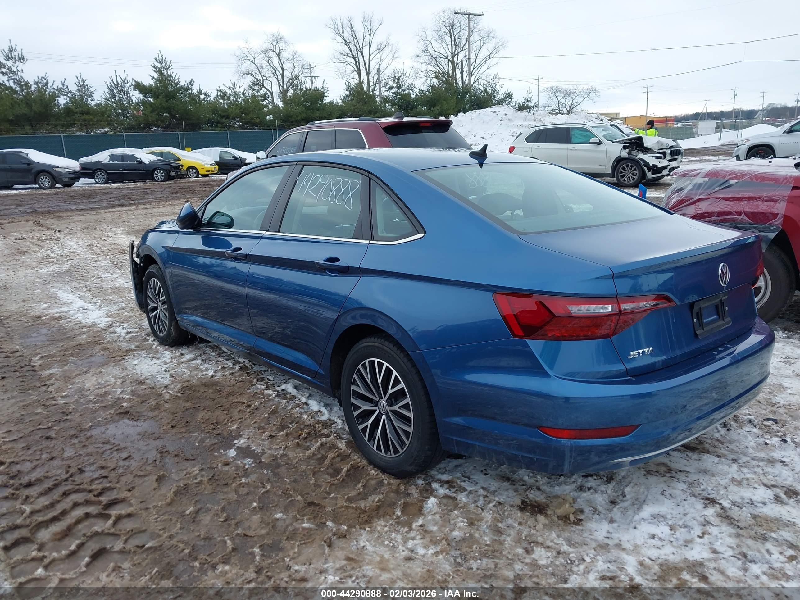 VOLKSWAGEN JETTA image 3