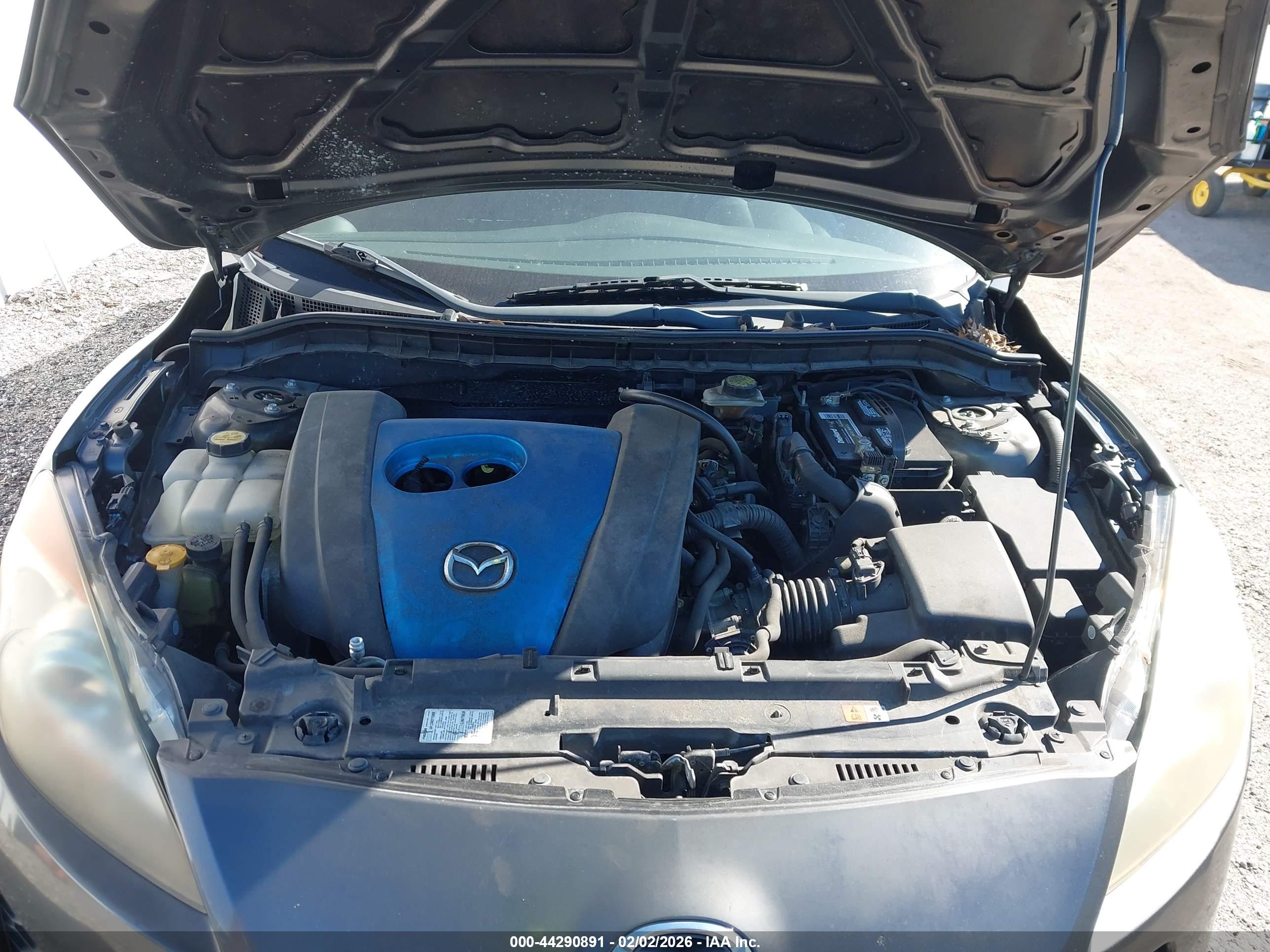 MAZDA MAZDA3 image 10