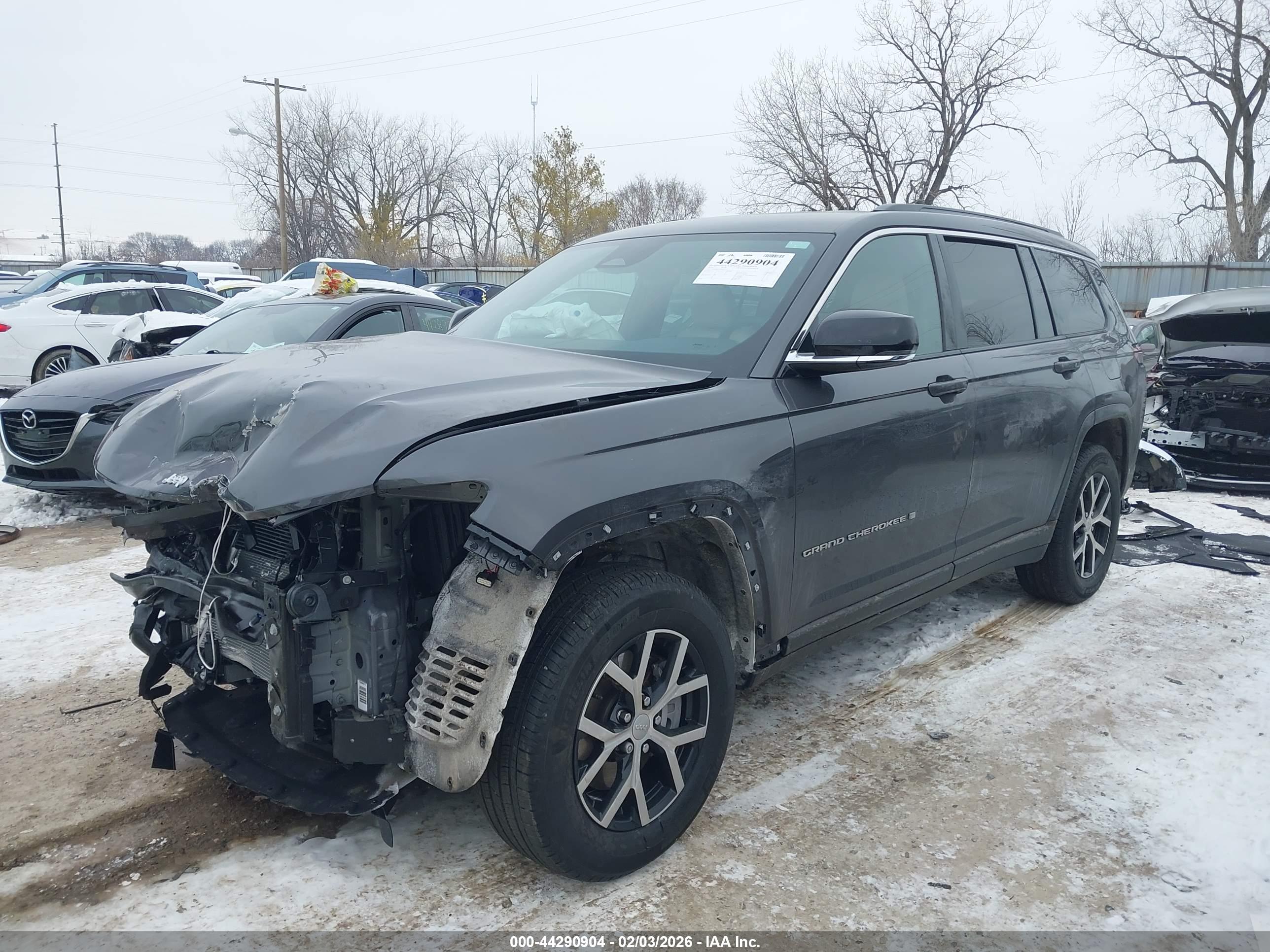 JEEP GRAND image 2