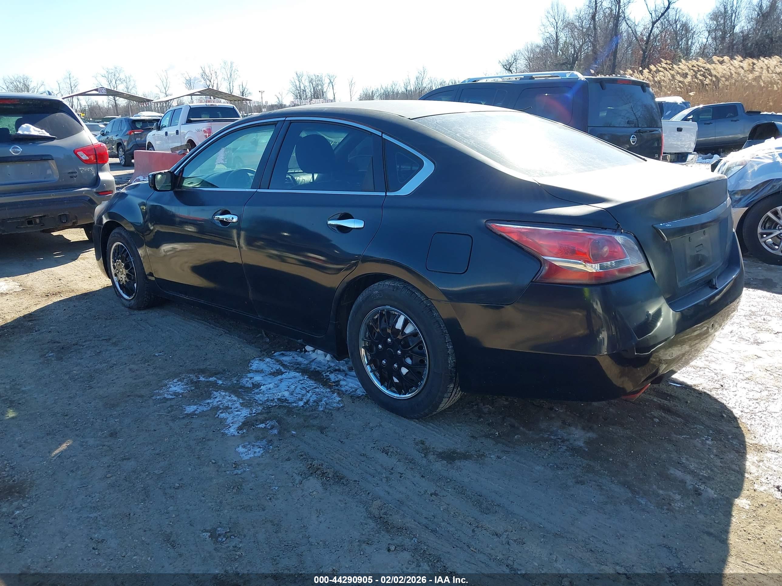 NISSAN ALTIMA image 3