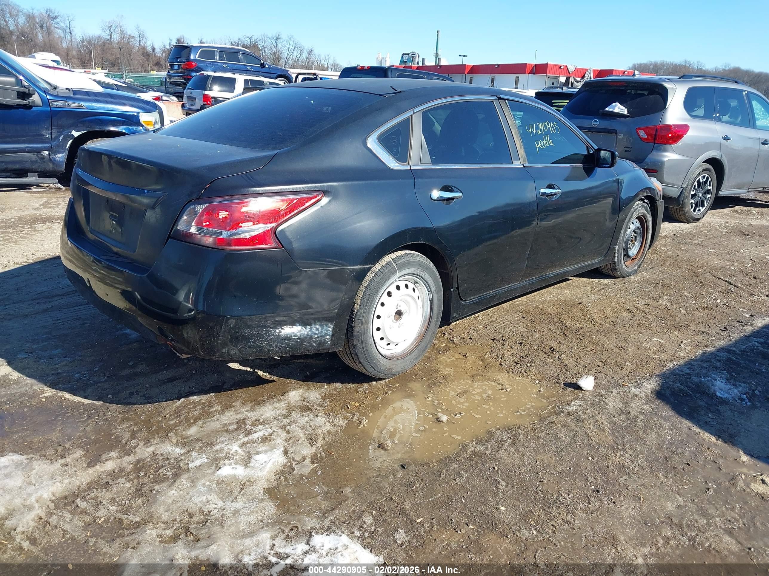 NISSAN ALTIMA image 4