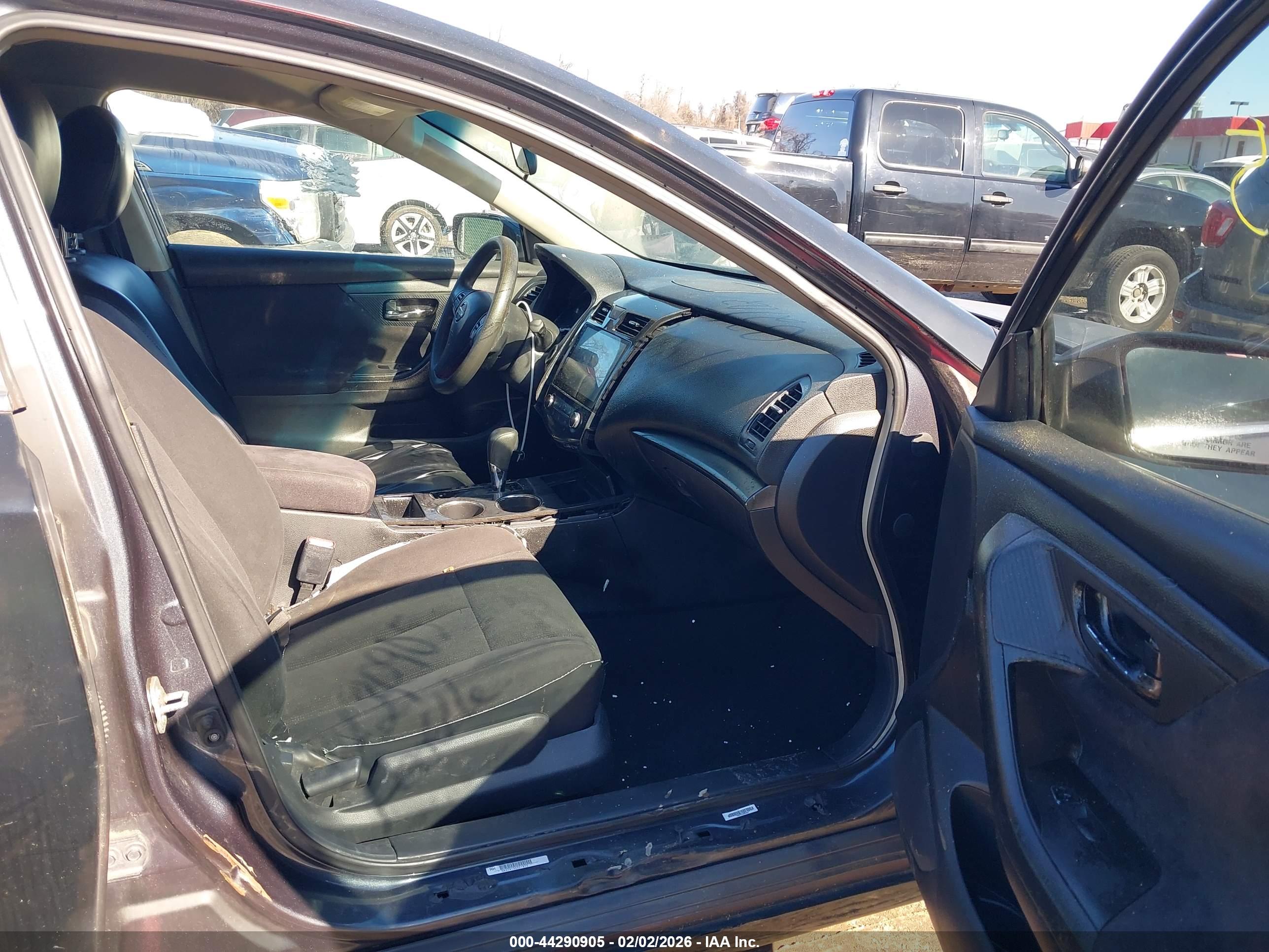 NISSAN ALTIMA image 5