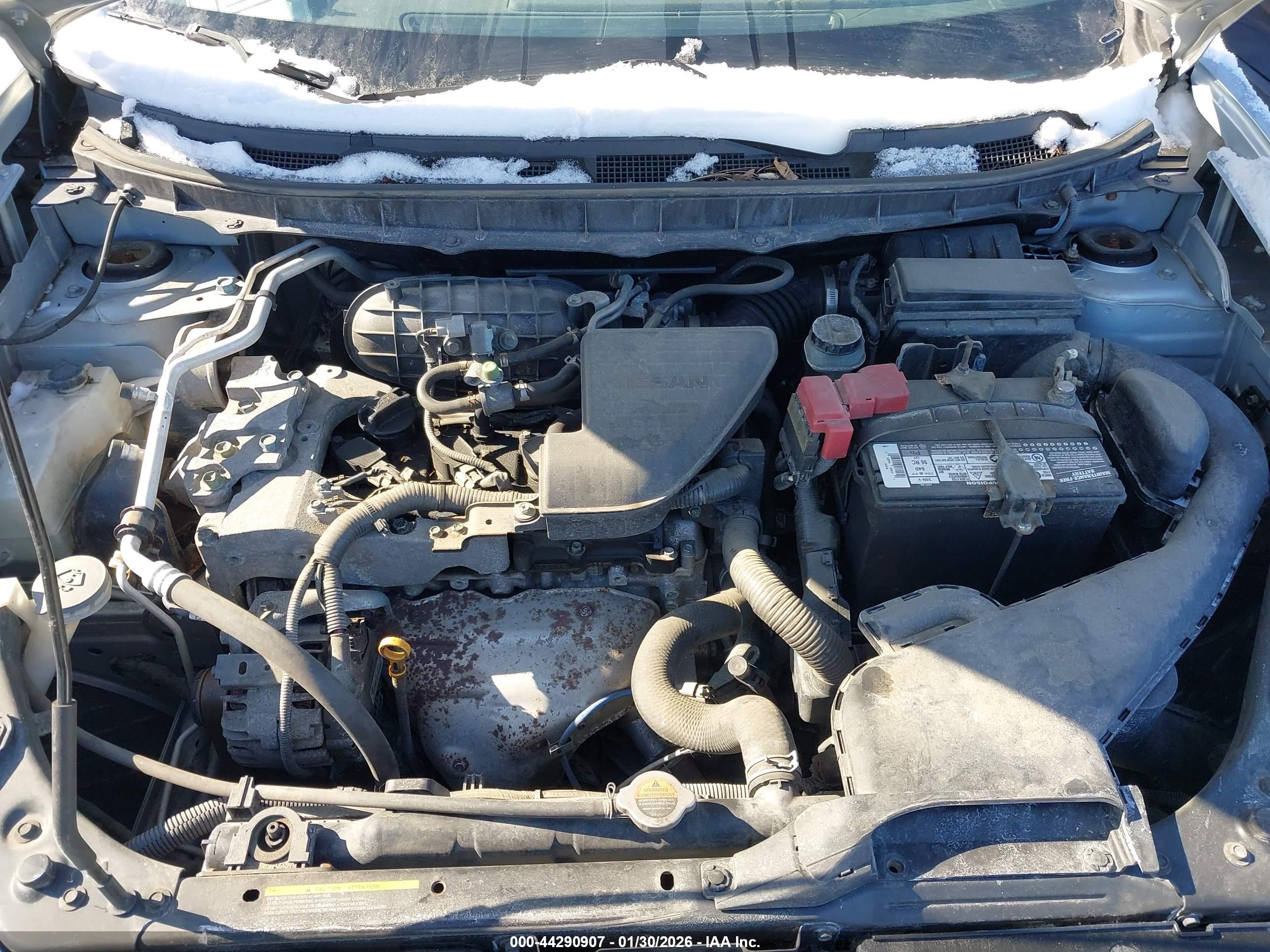 NISSAN ROGUE image 10