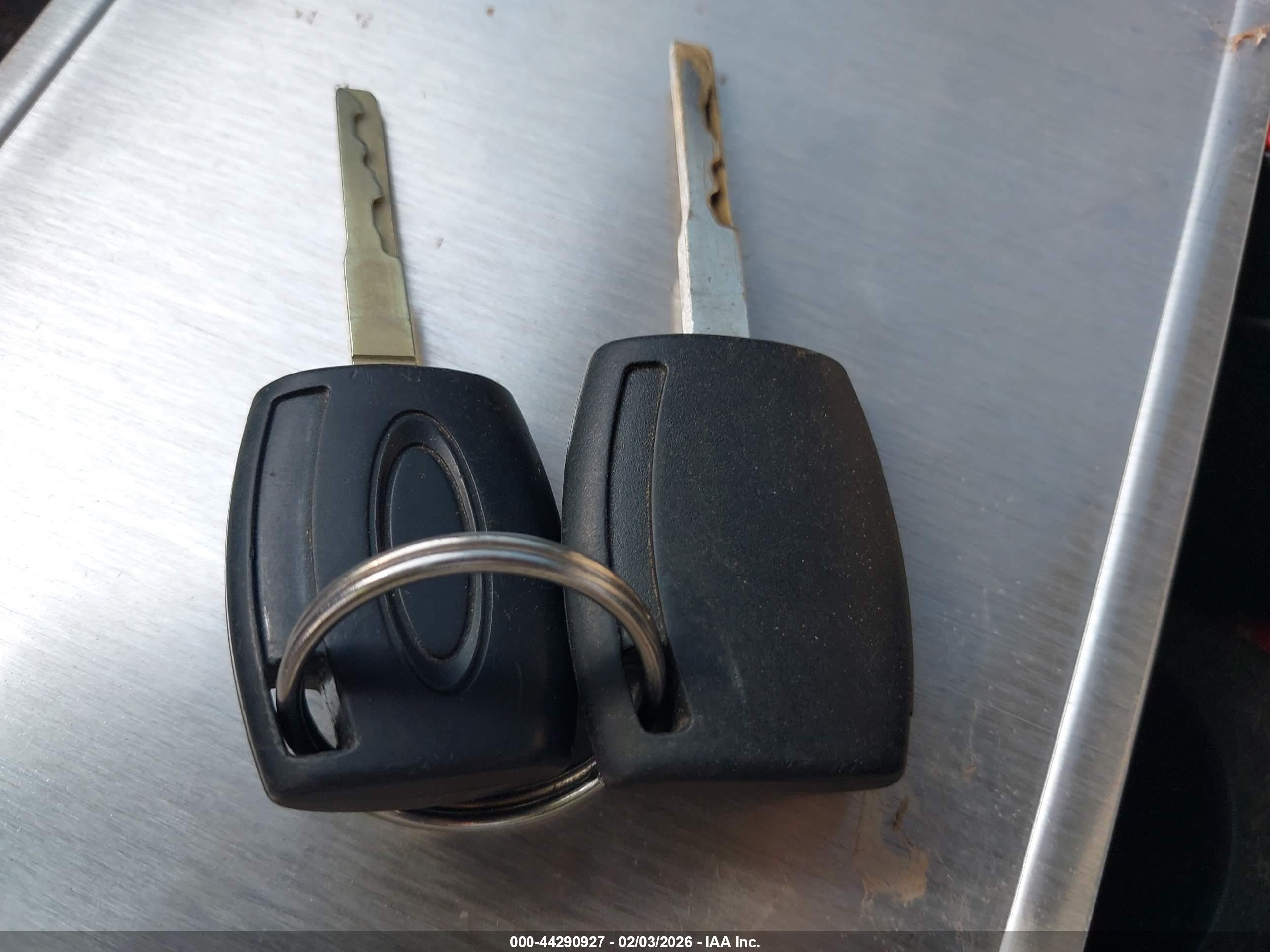 FORD FIESTA image 11