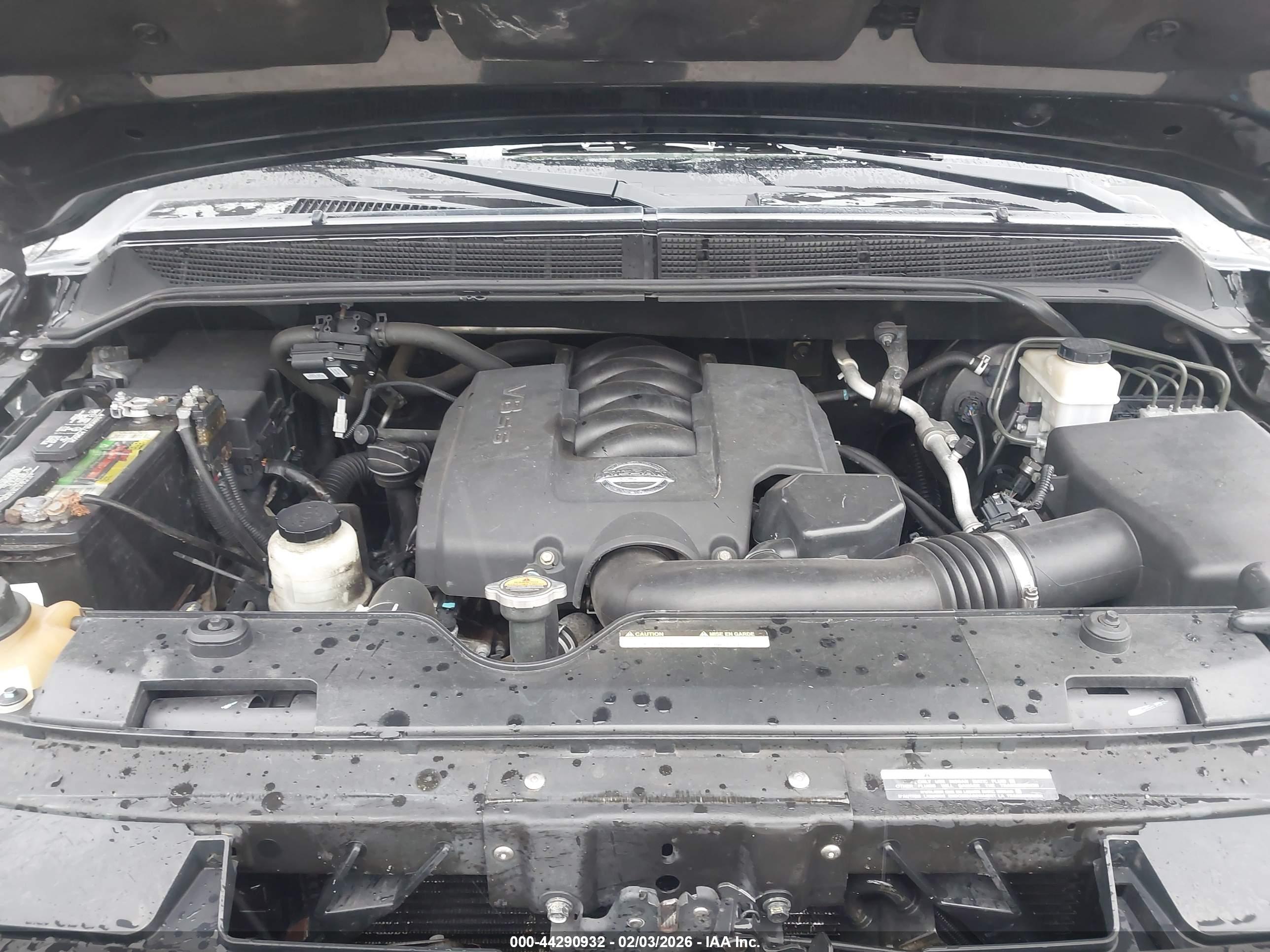 NISSAN TITAN image 10
