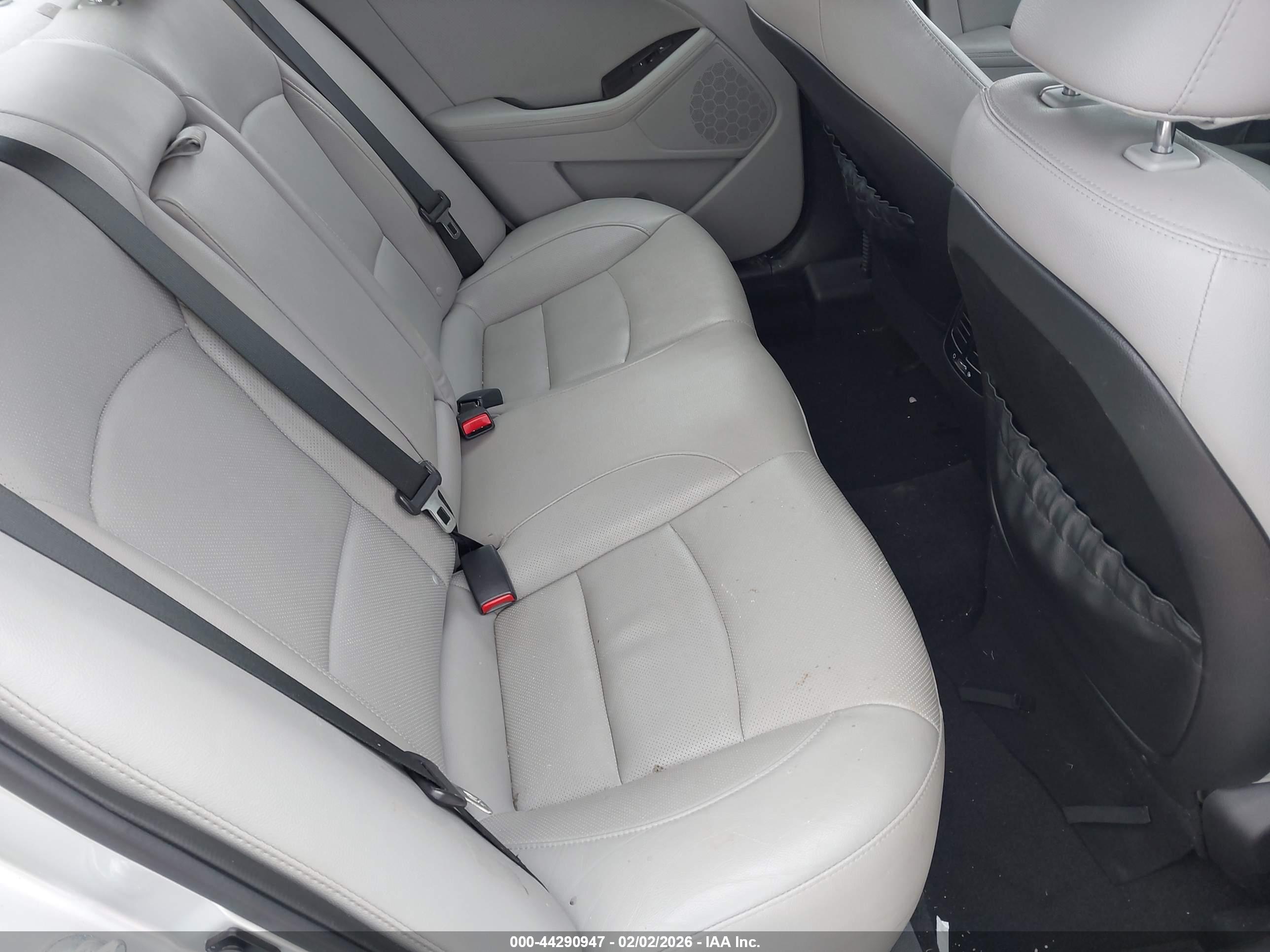 KIA OPTIMA image 8