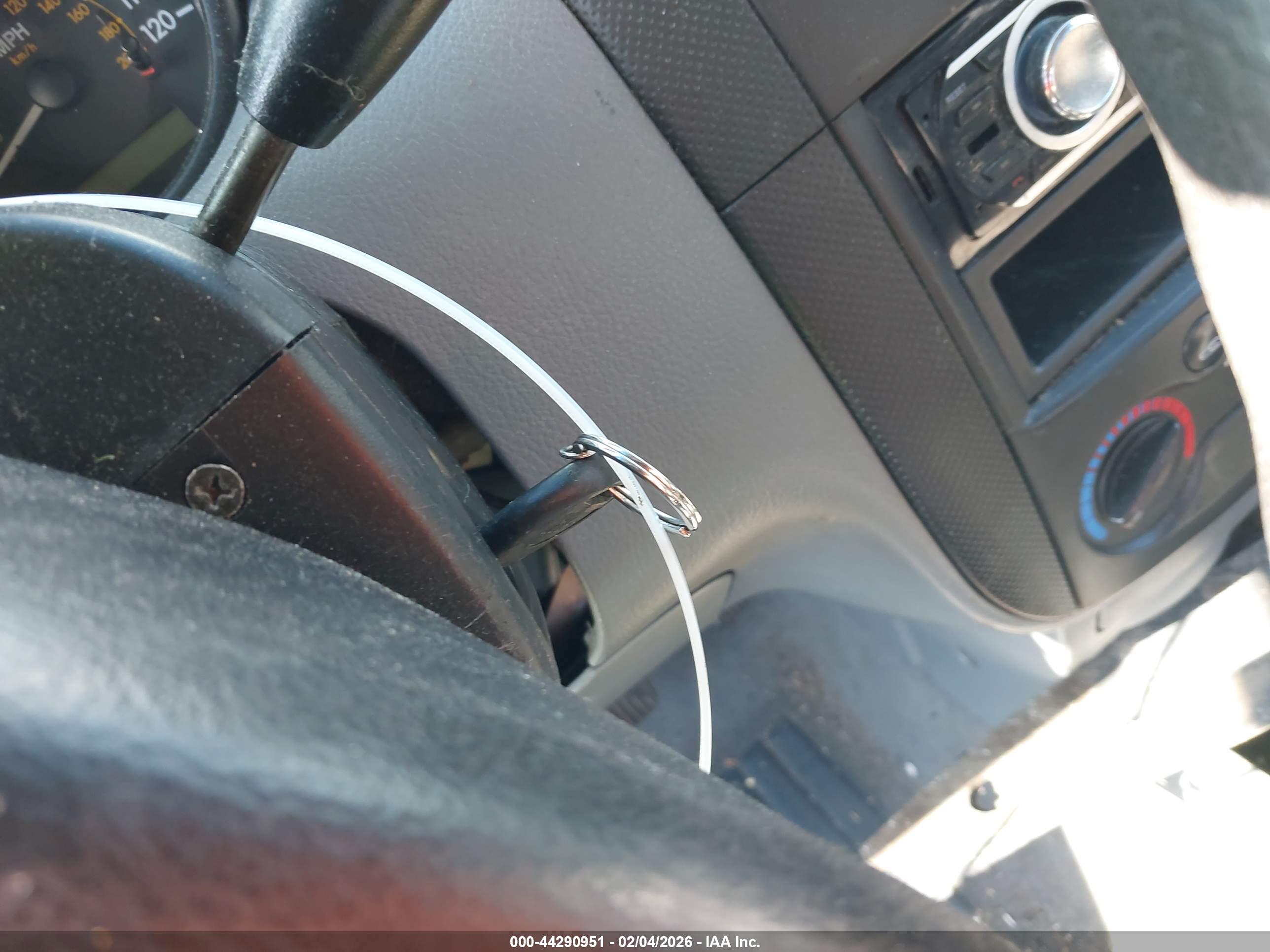 CHEVROLET AVEO image 11