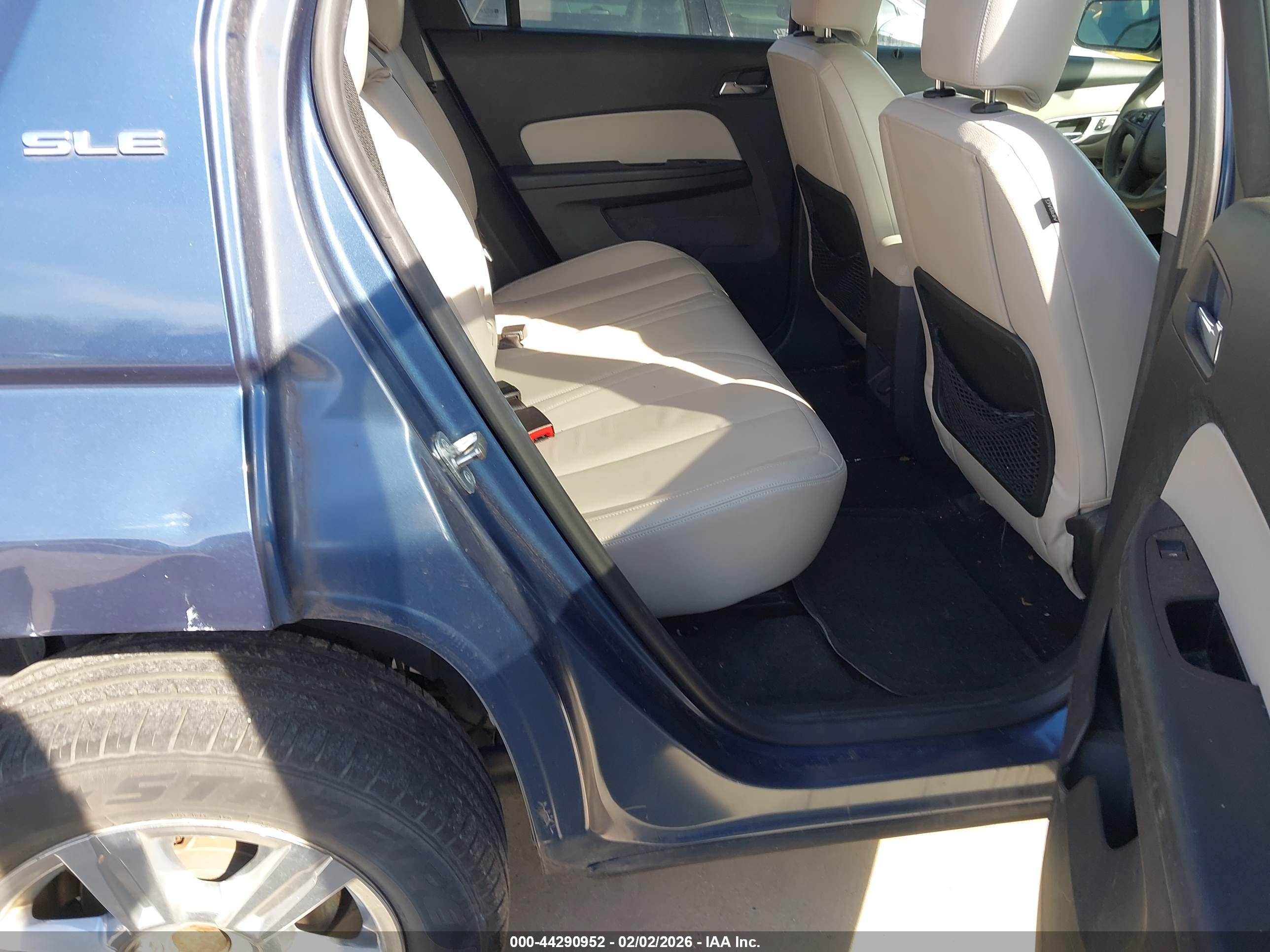 GMC TERRAIN image 8
