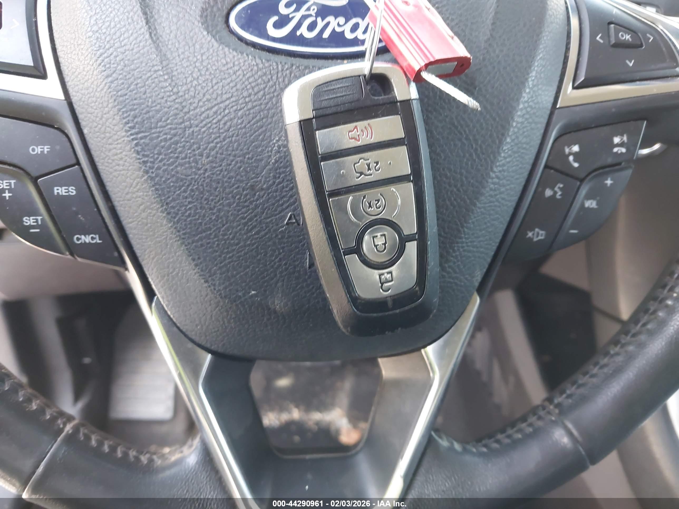 FORD EDGE image 11