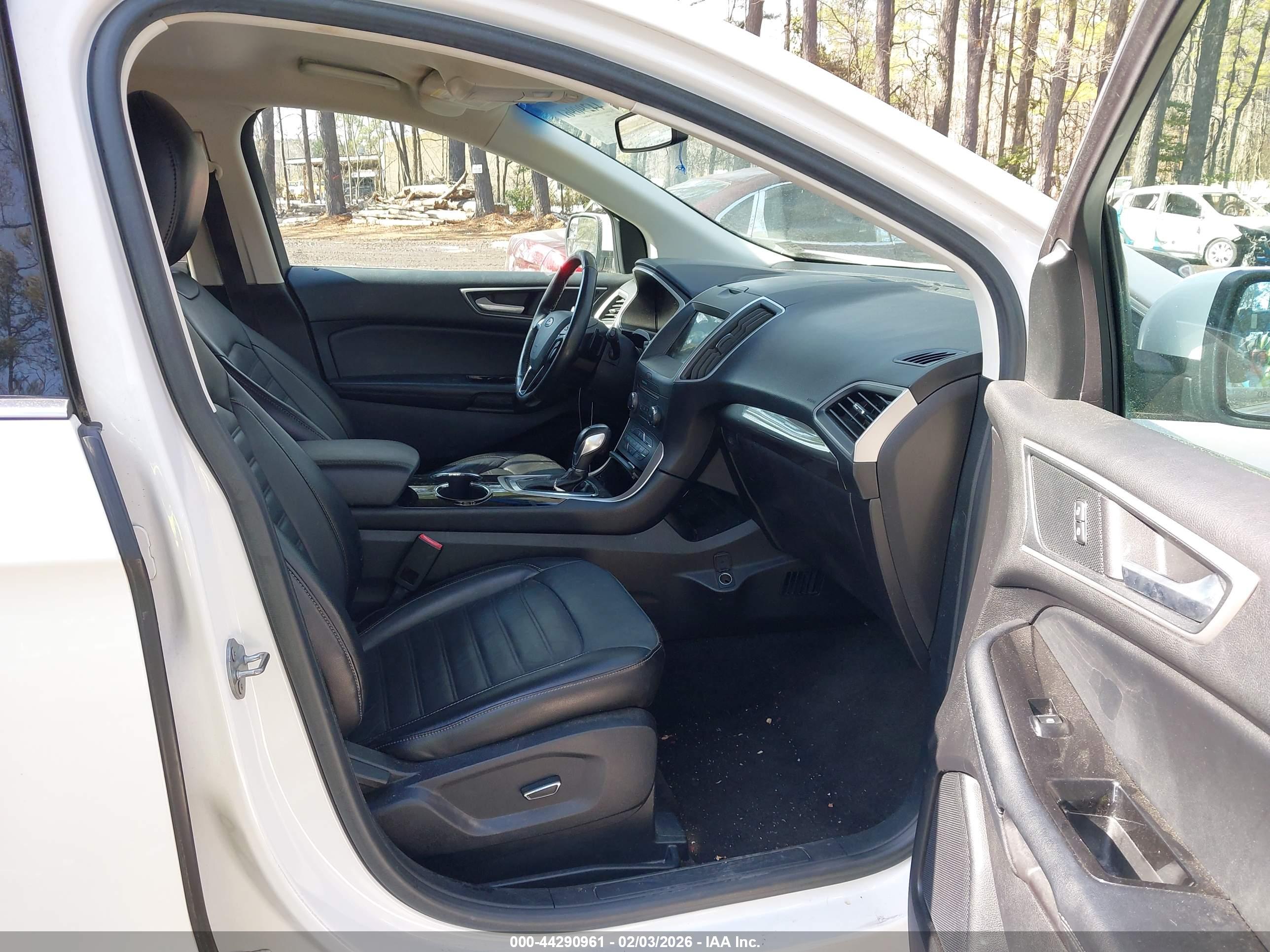 FORD EDGE image 5