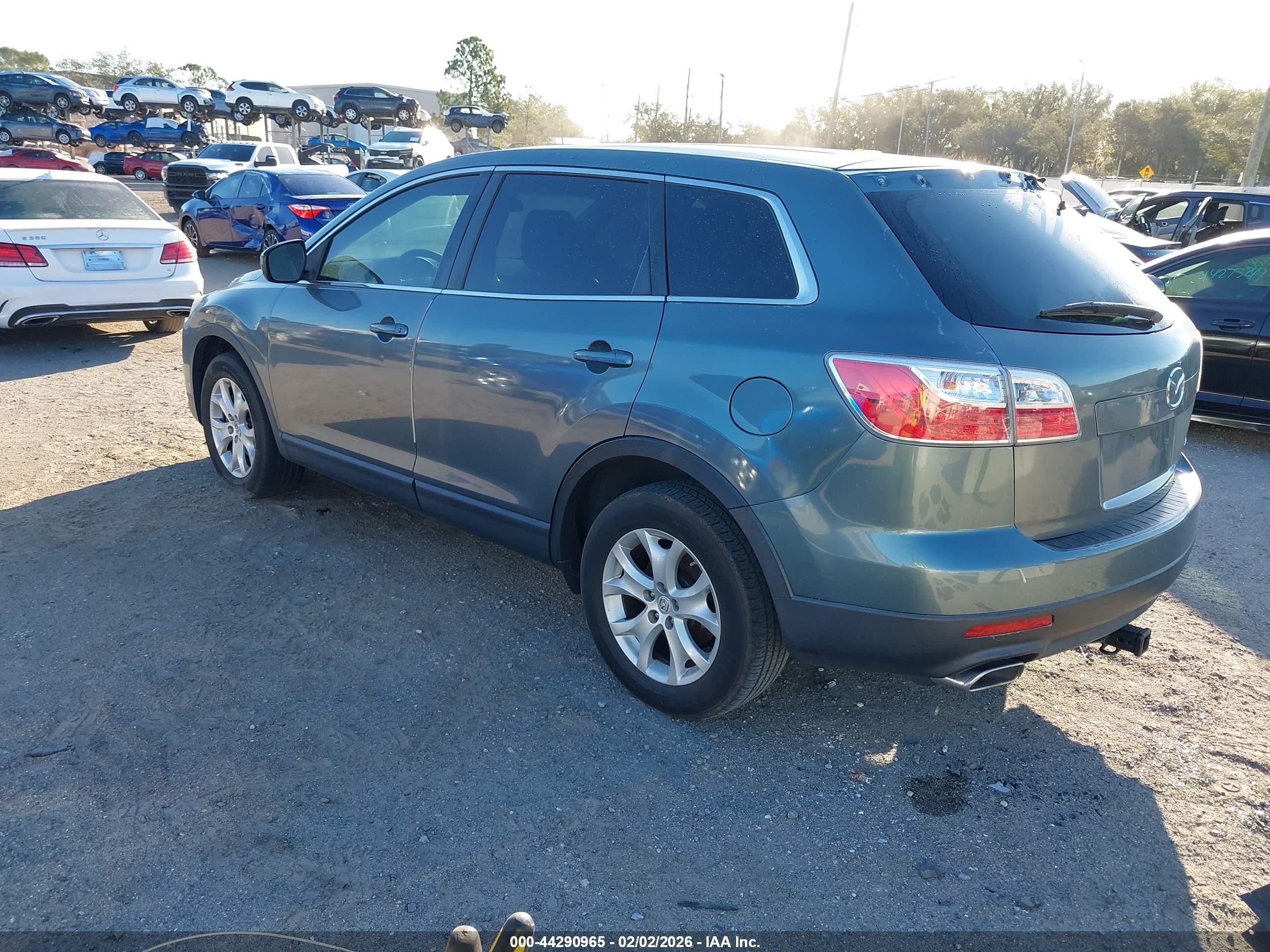 MAZDA CX-9 image 3