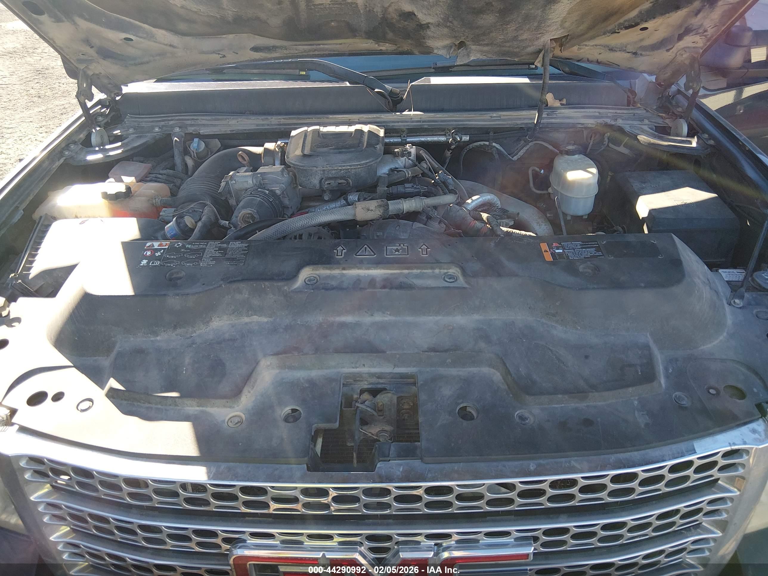 GMC SIERRA image 10