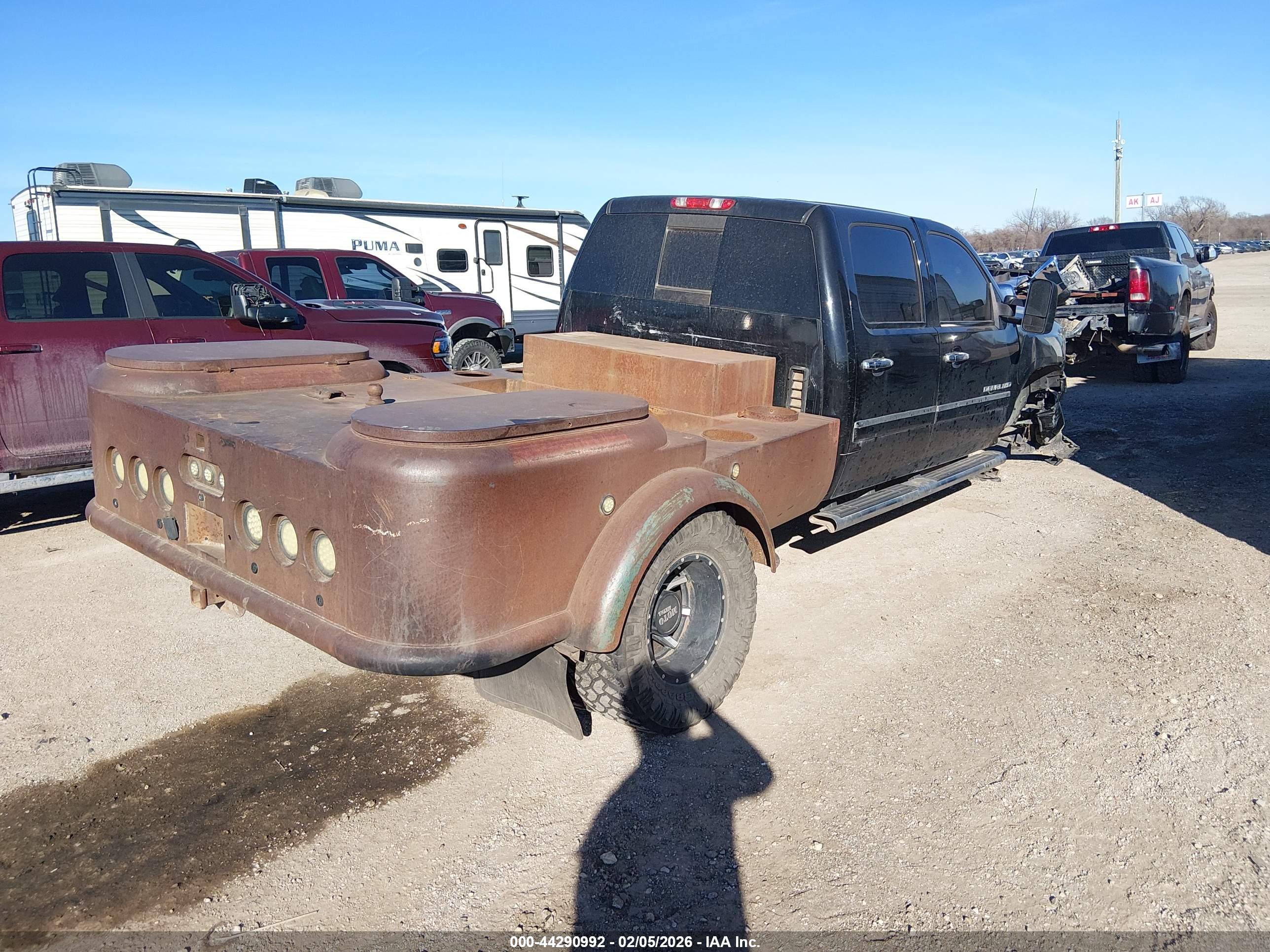 GMC SIERRA image 4
