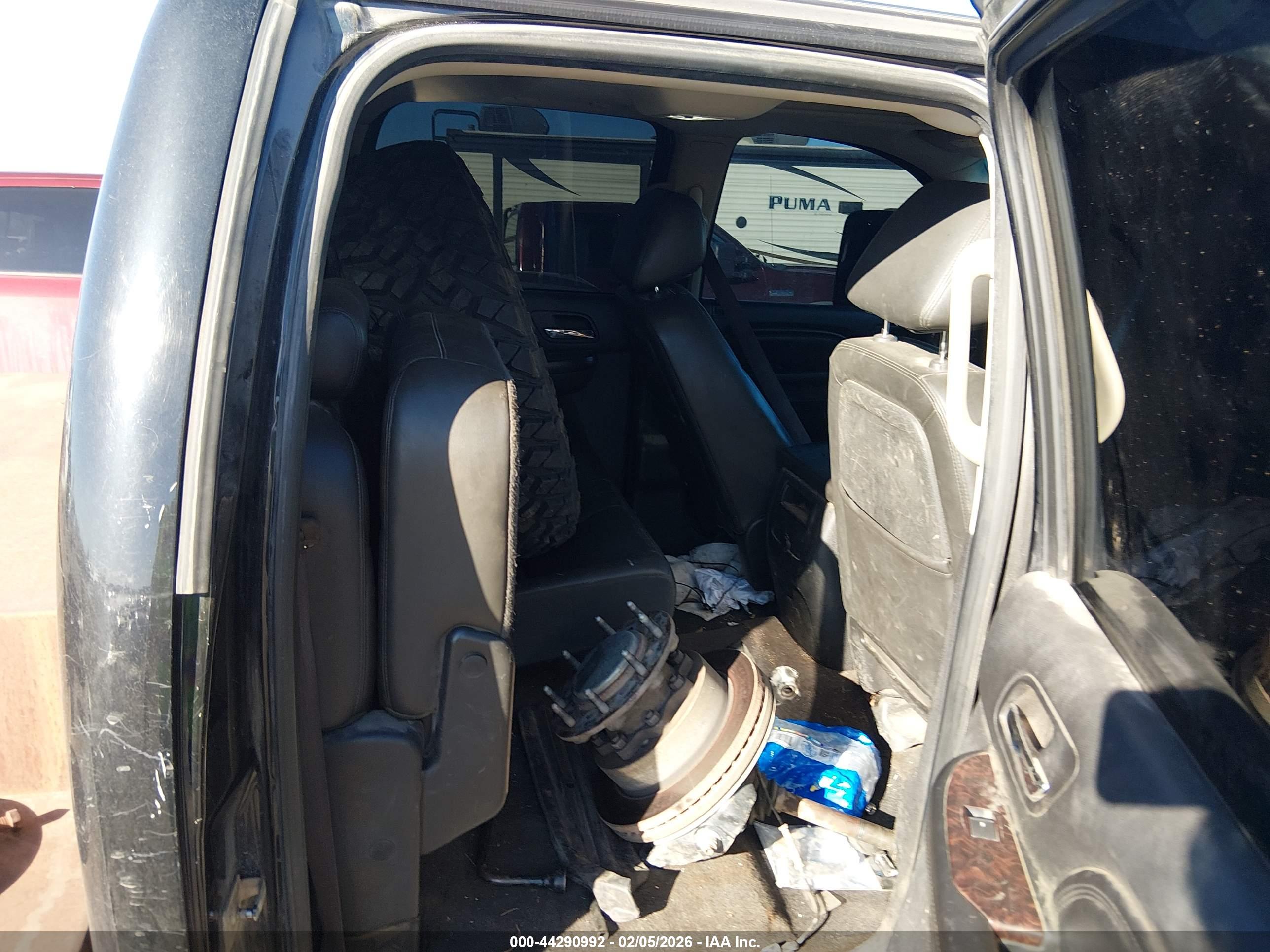 GMC SIERRA image 8