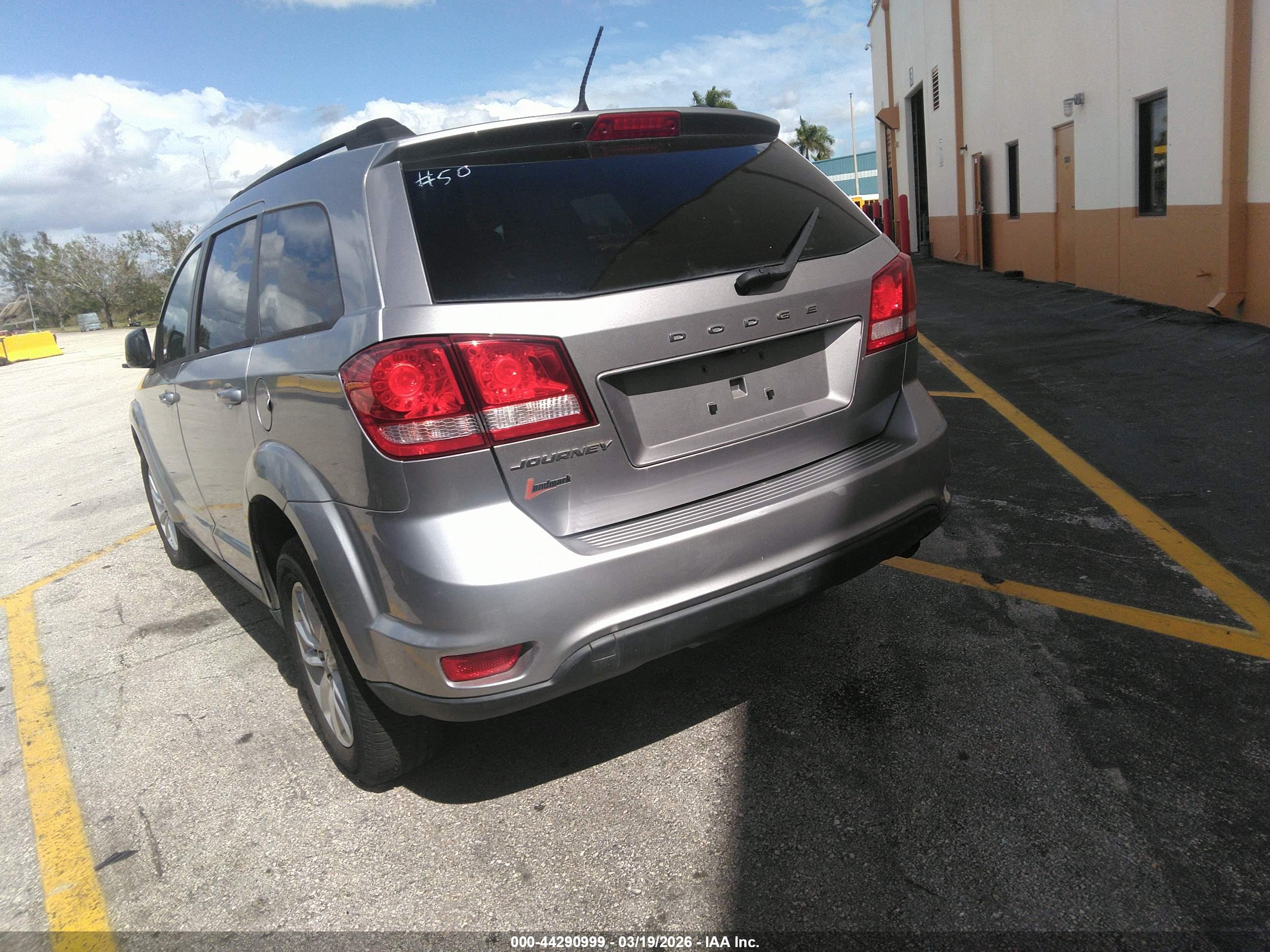 DODGE JOURNEY image 3