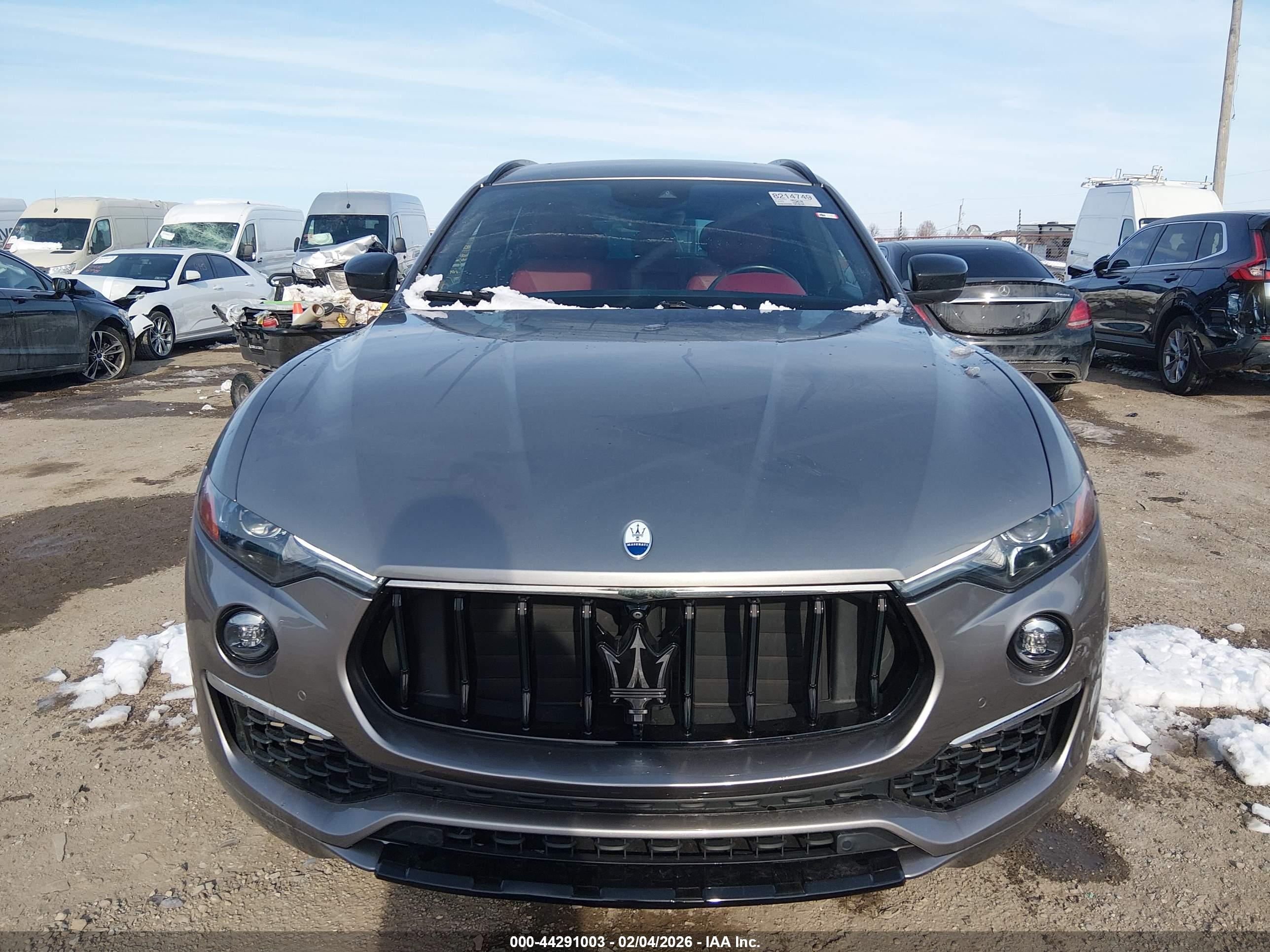 MASERATI LEVANTE image 6