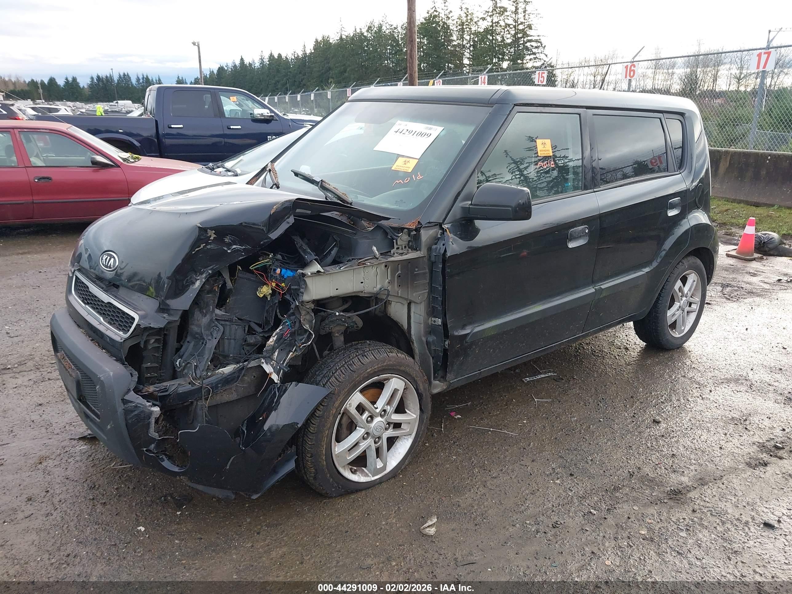 KIA SOUL image 2
