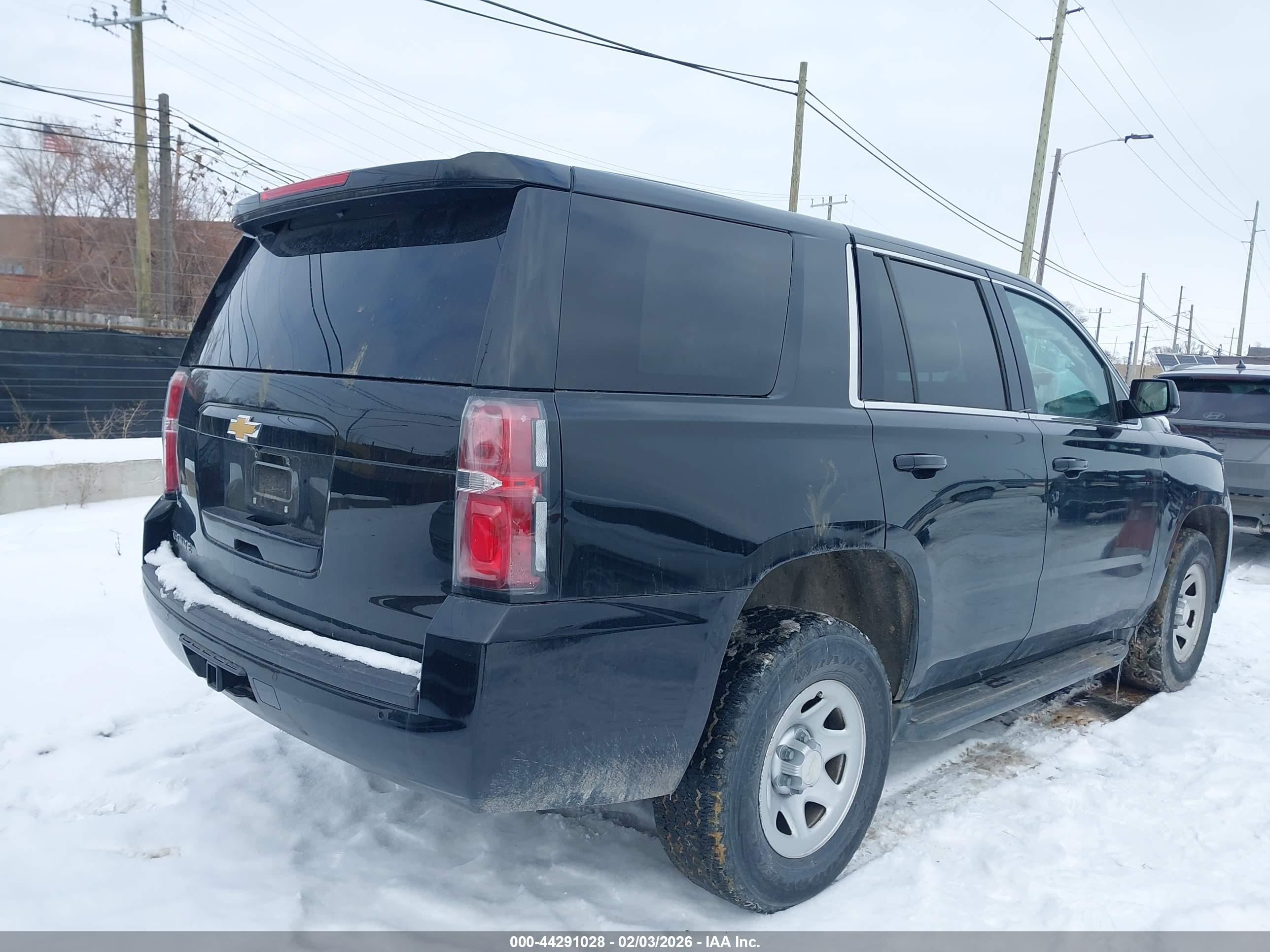 CHEVROLET TAHOE image 4