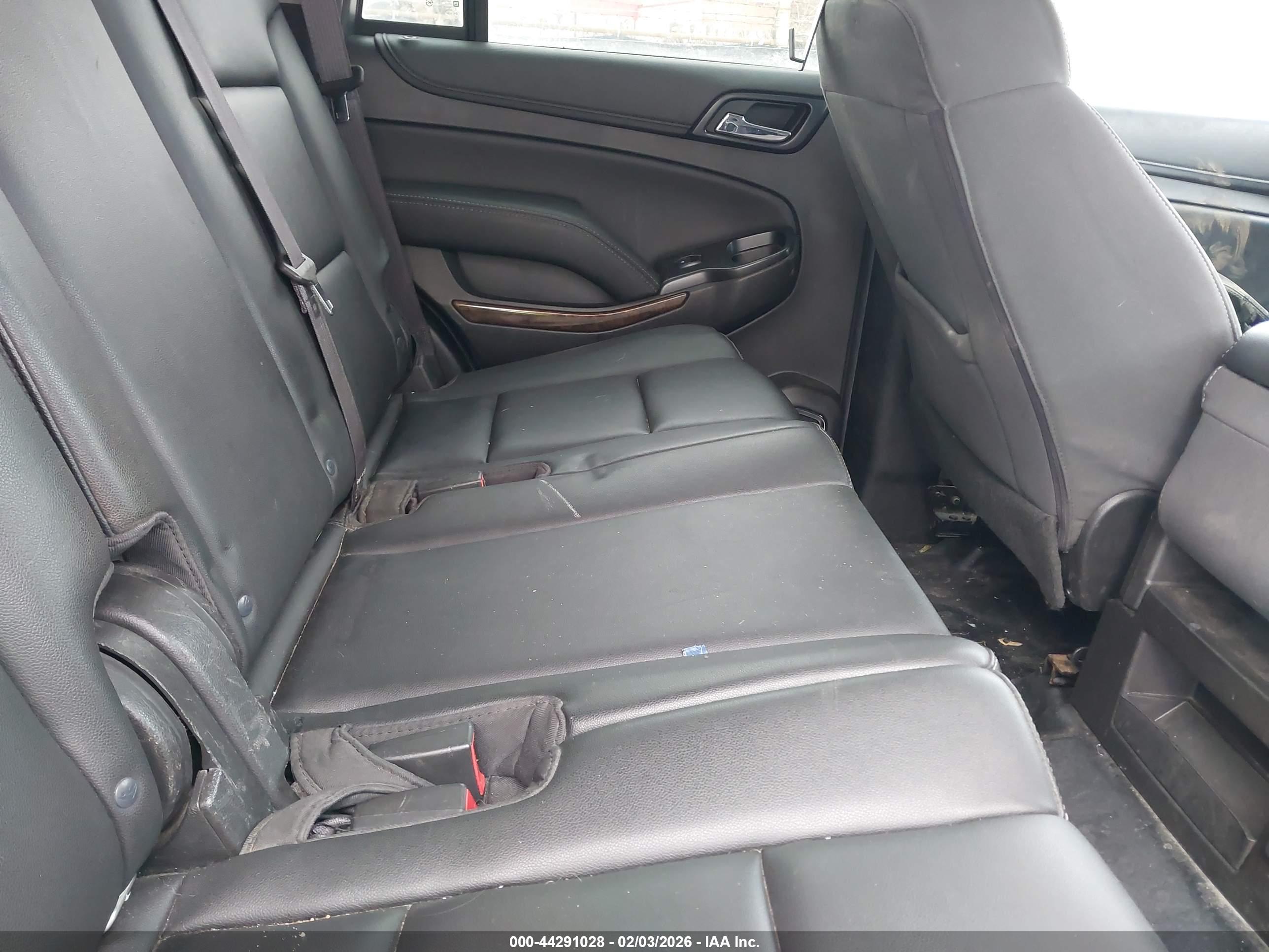 CHEVROLET TAHOE image 8