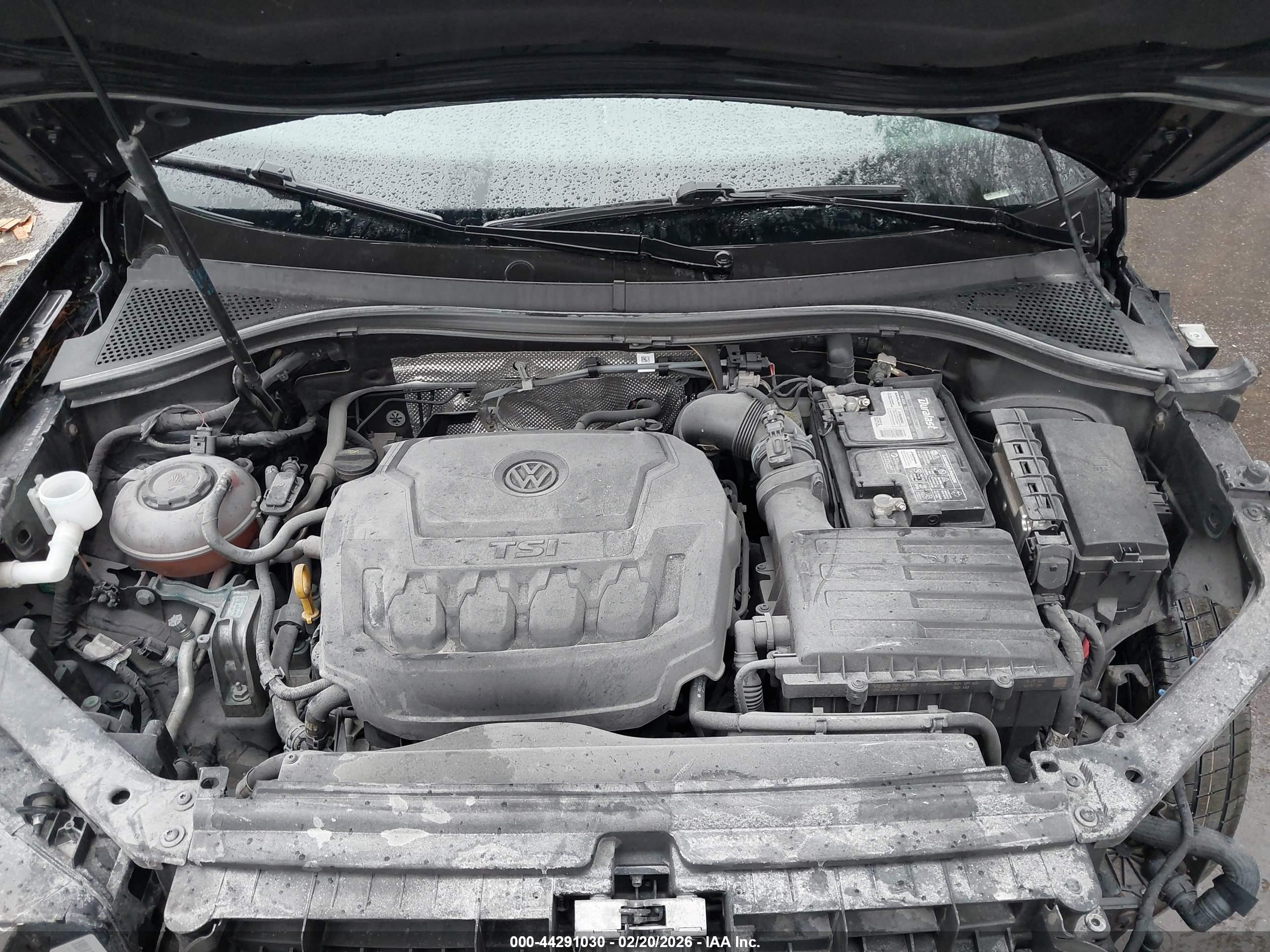 VOLKSWAGEN TIGUAN image 10