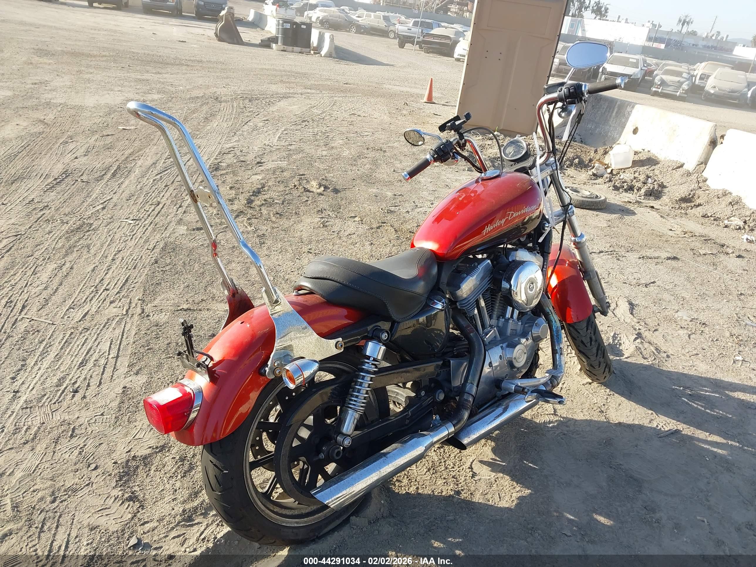 HARLEY-DAVIDSON XL883 image 4