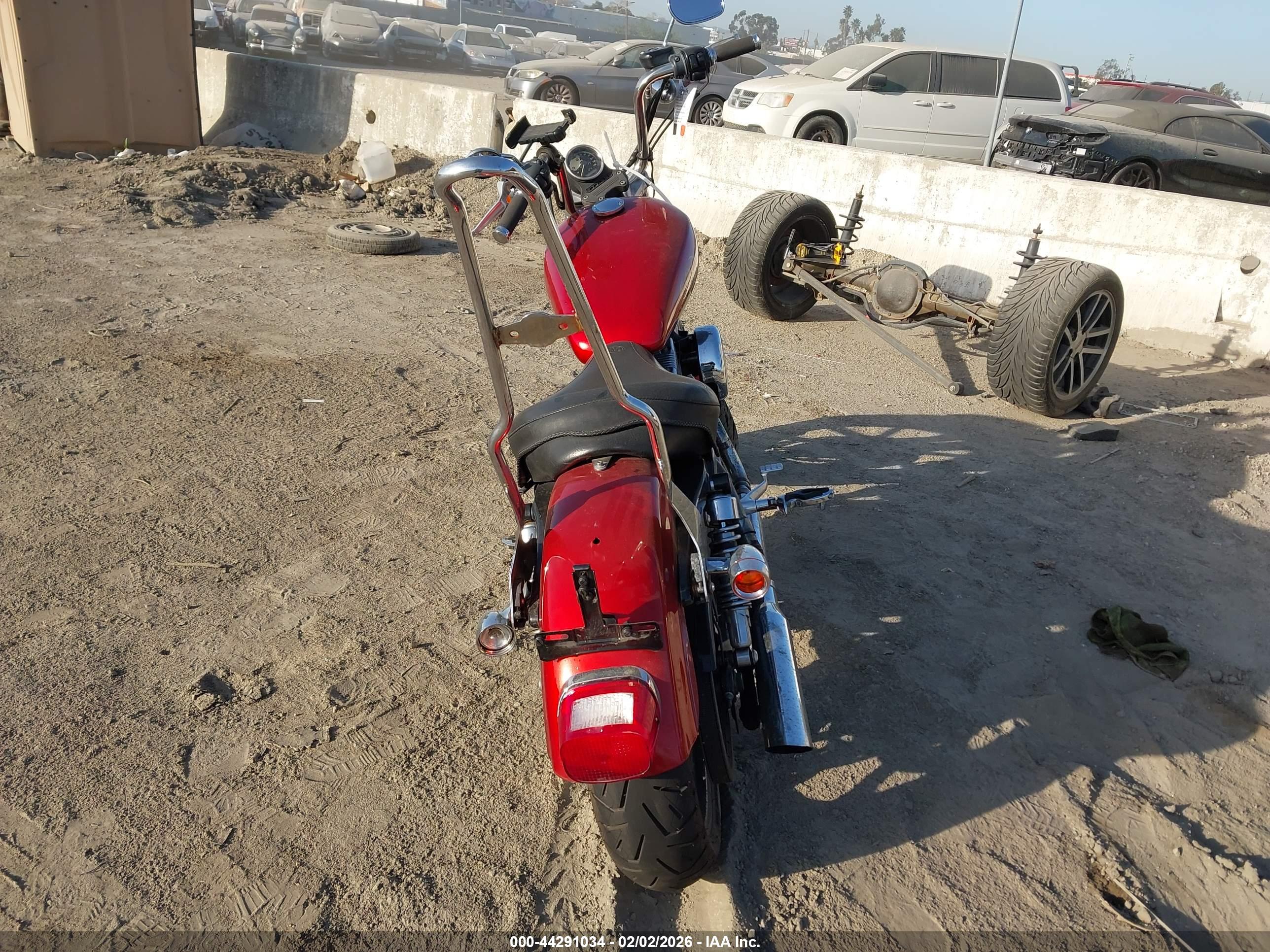 HARLEY-DAVIDSON XL883 image 6