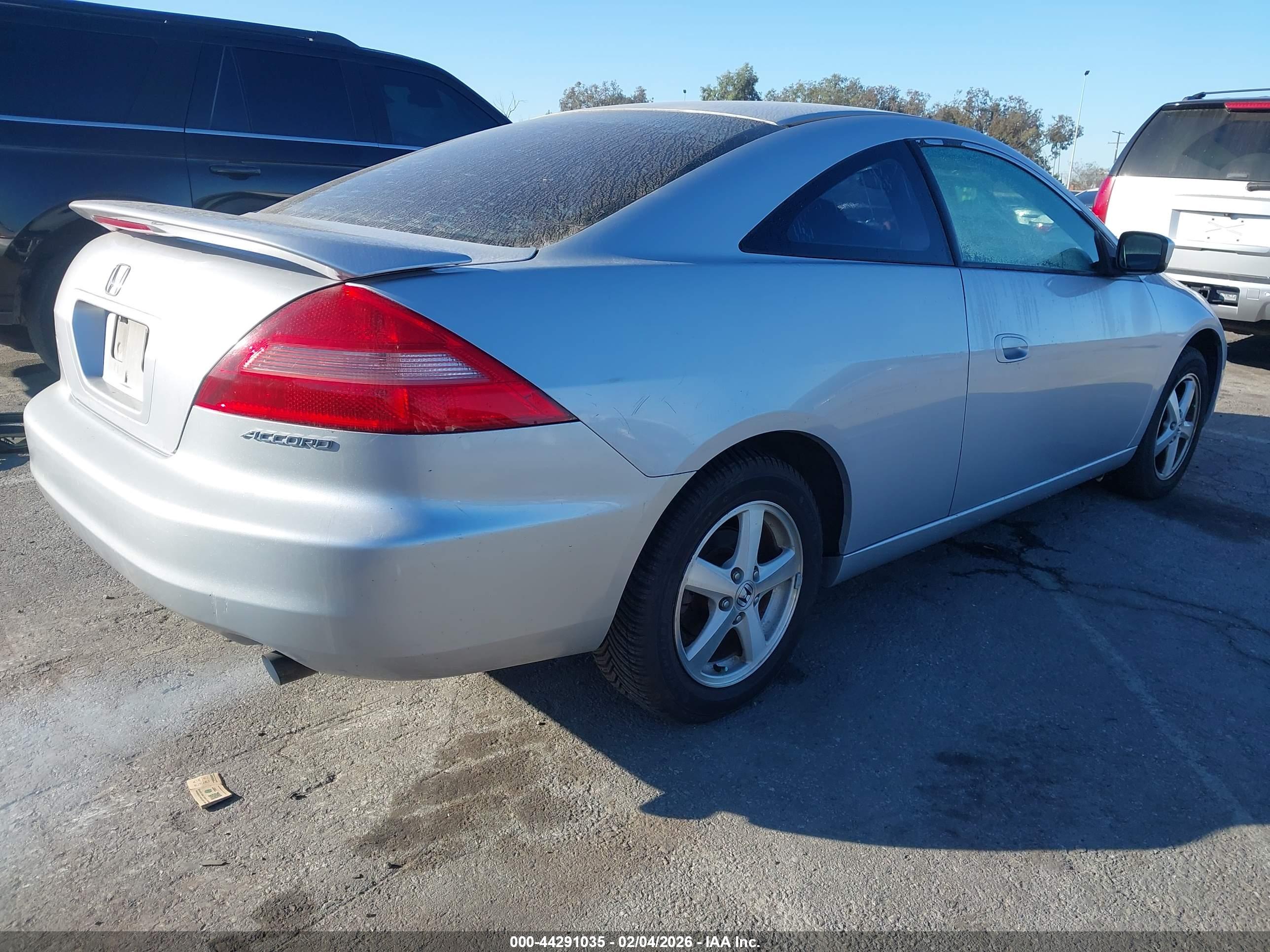 HONDA ACCORD image 4