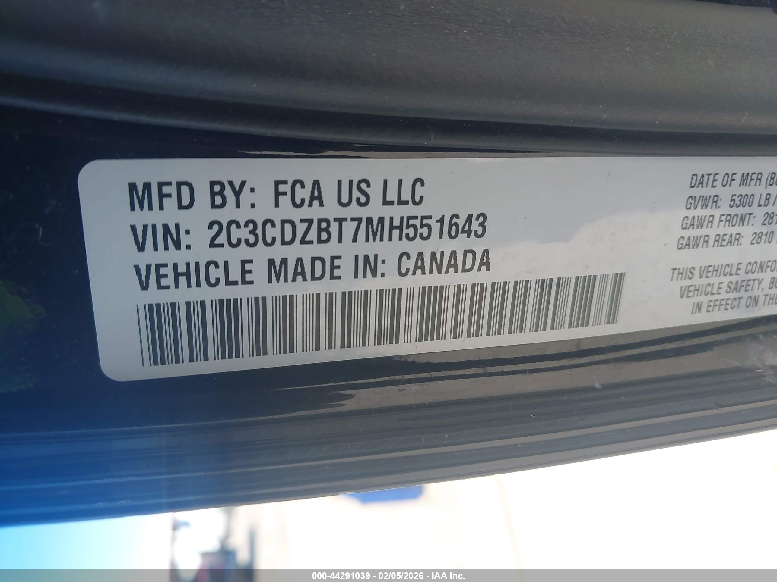 DODGE CHALLENGER image 9