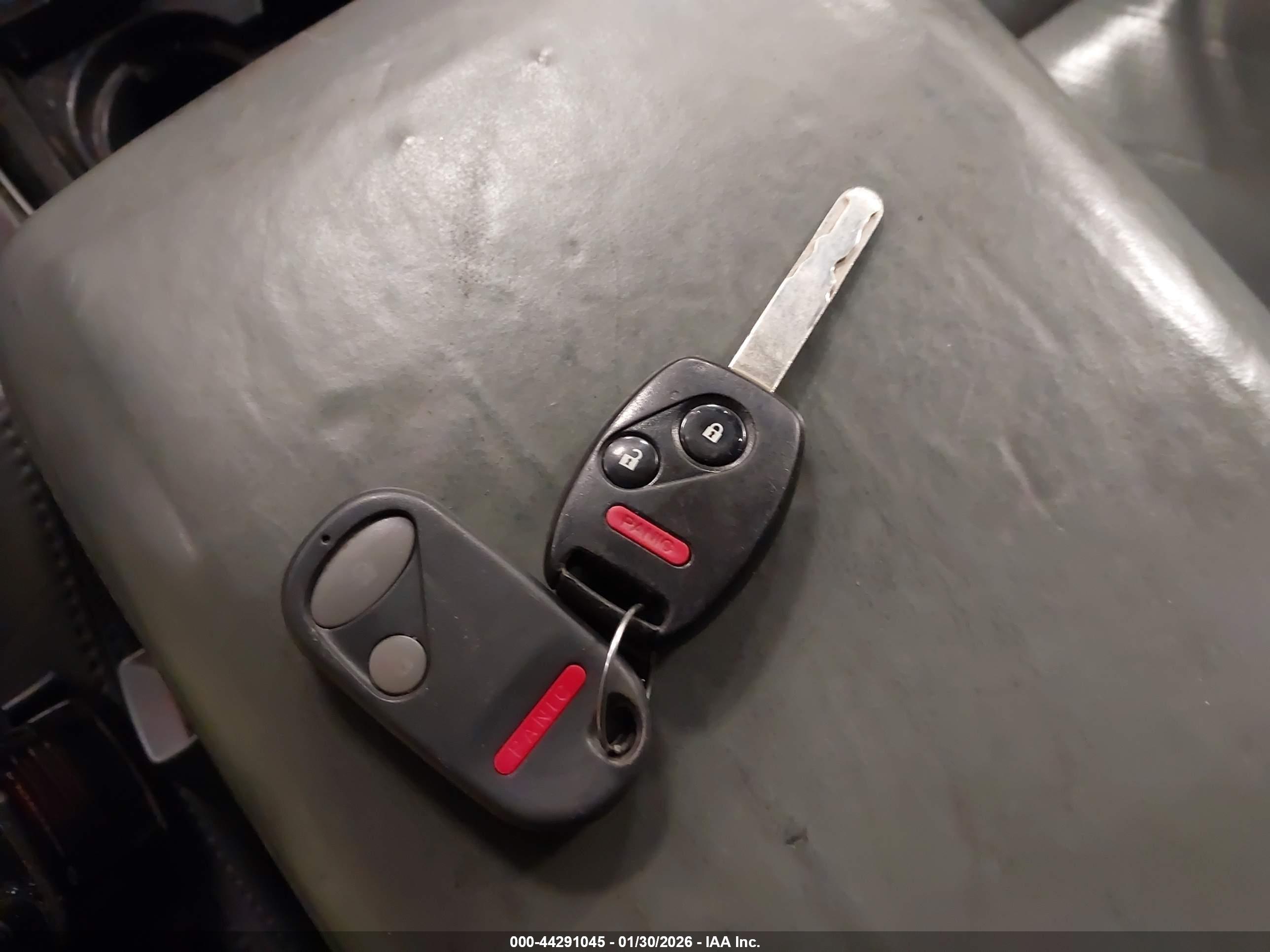 HONDA PILOT image 11