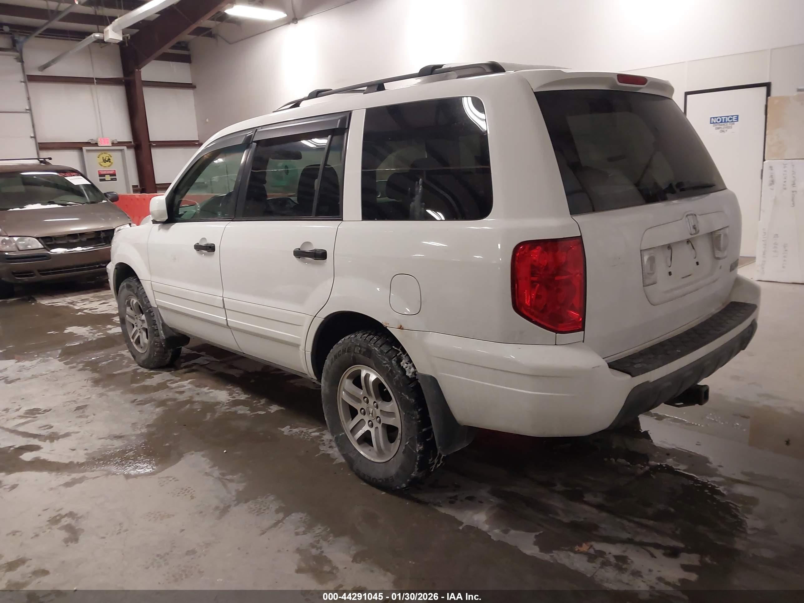 HONDA PILOT image 3