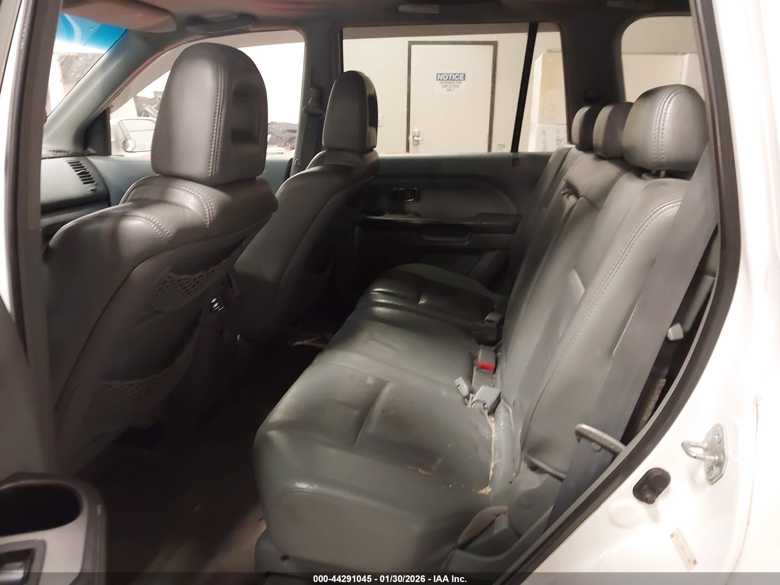 HONDA PILOT image 8