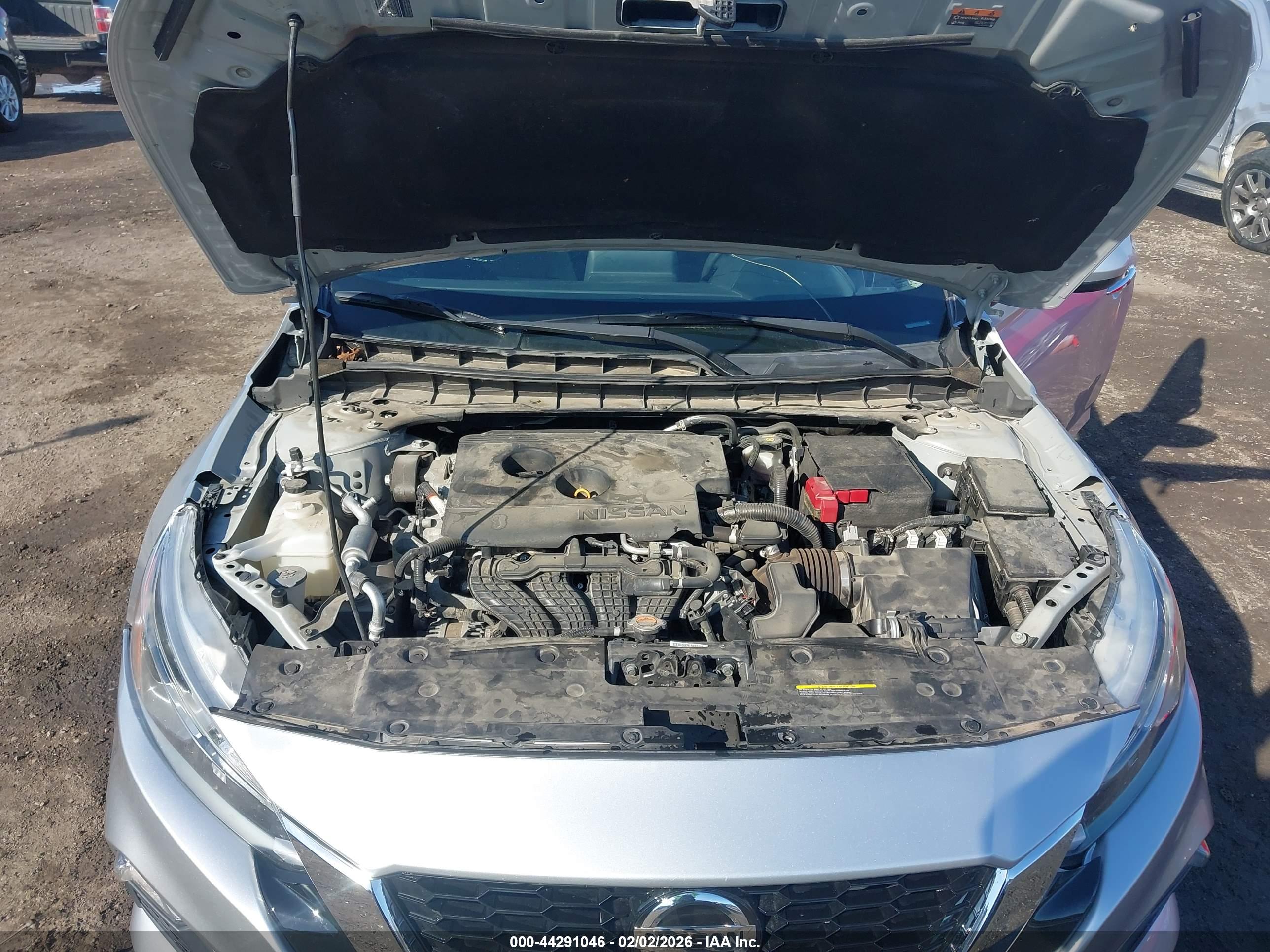 NISSAN ALTIMA image 10